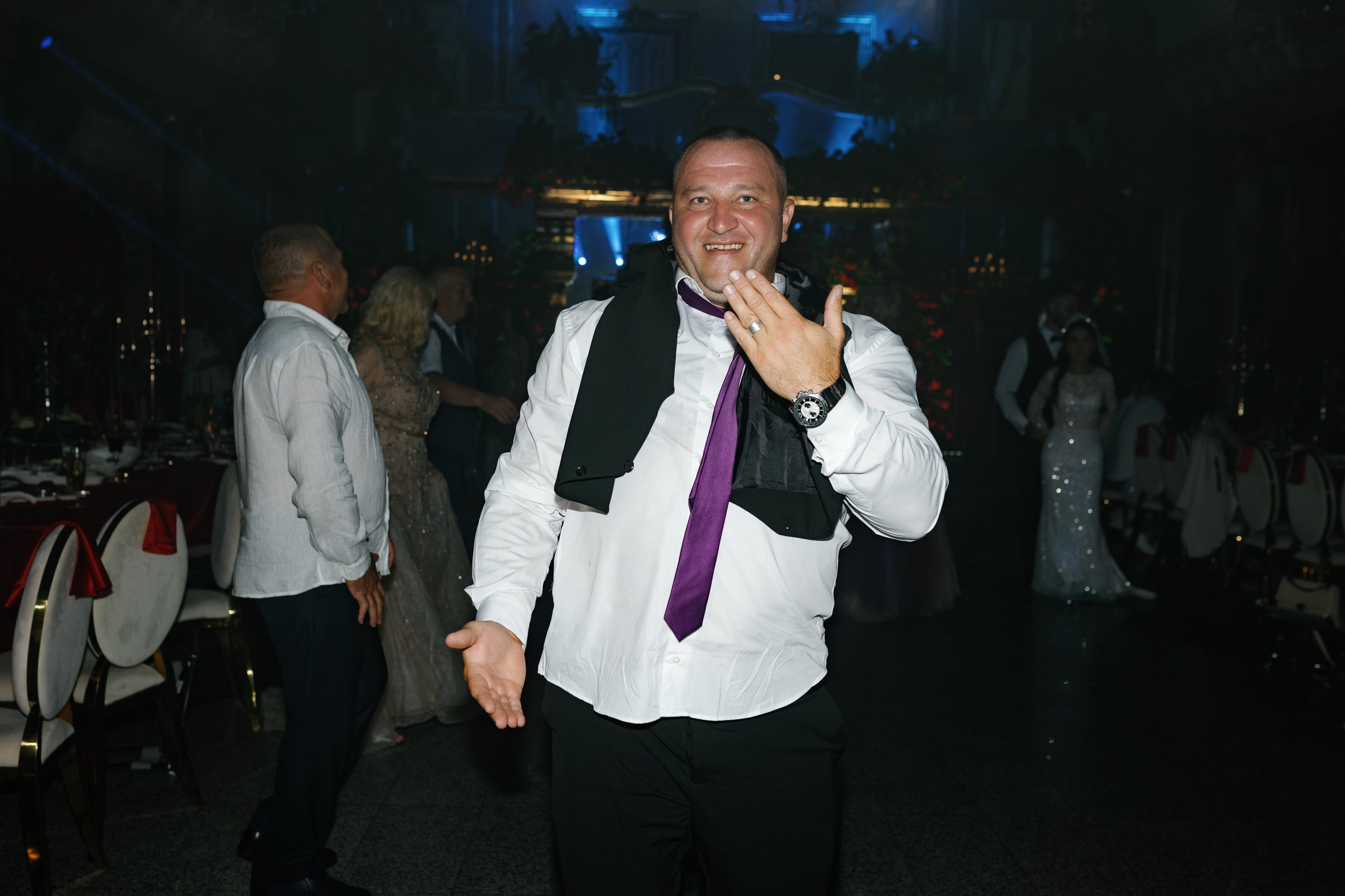 Vladislav & Maria (Ukraine). Wedding photographer Elvira Brovdi