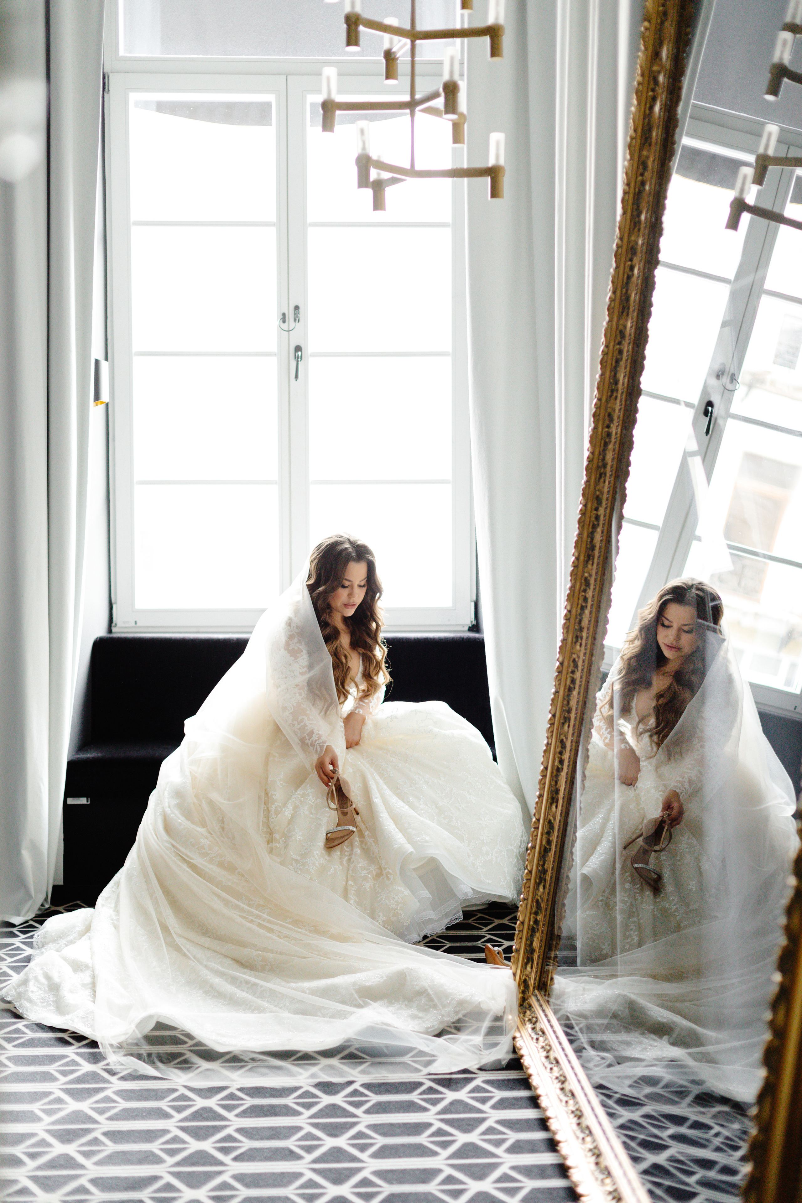 Wedding photographer Elvira Brovdi