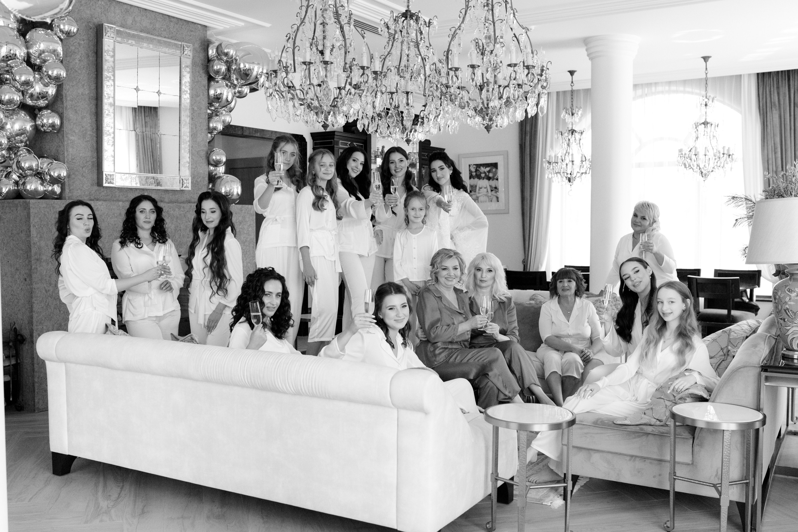 Vladislav & Maria (Ukraine). Wedding photographer Elvira Brovdi