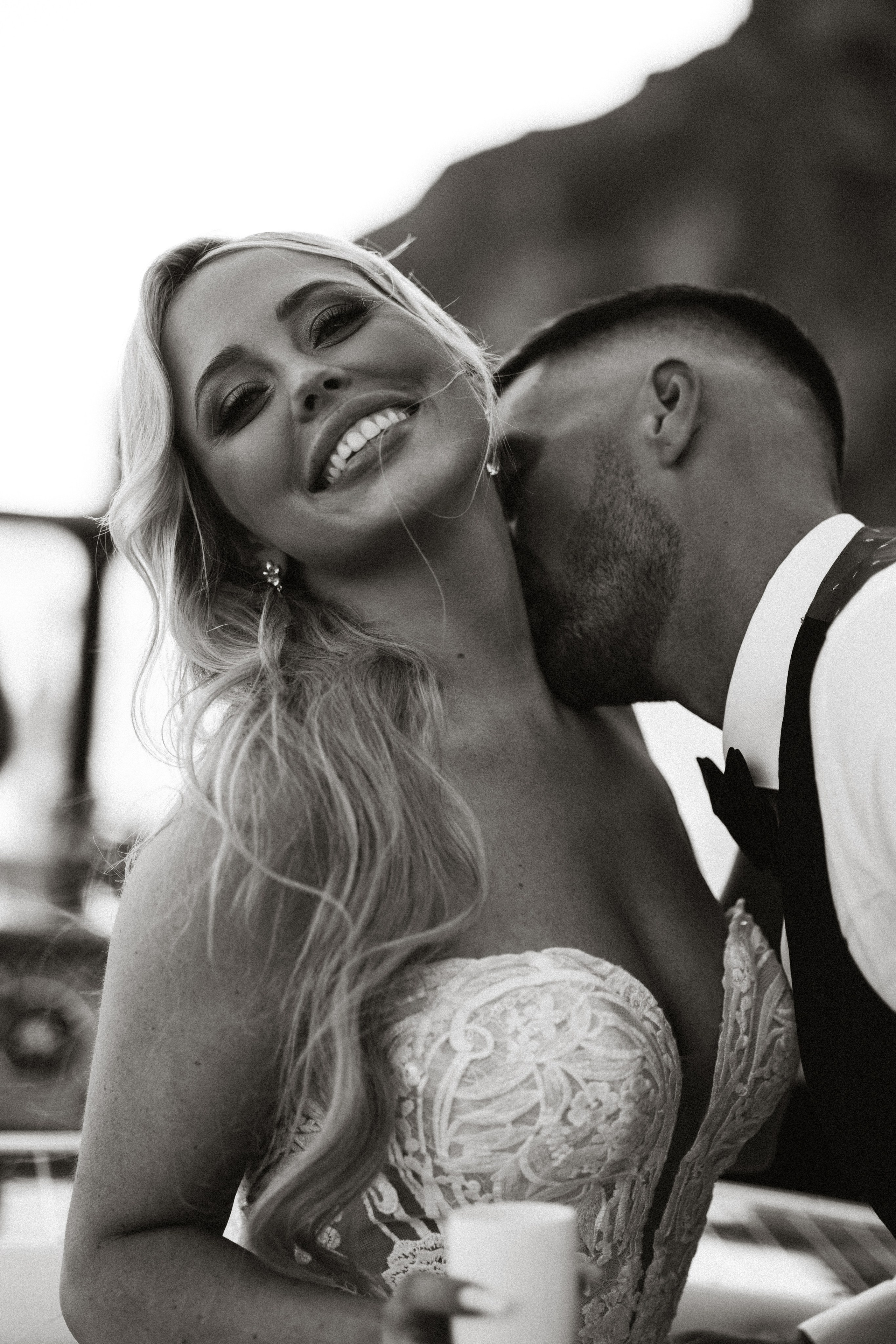 Positano wedding photographer. Wedding photographer Elvira Brovdi