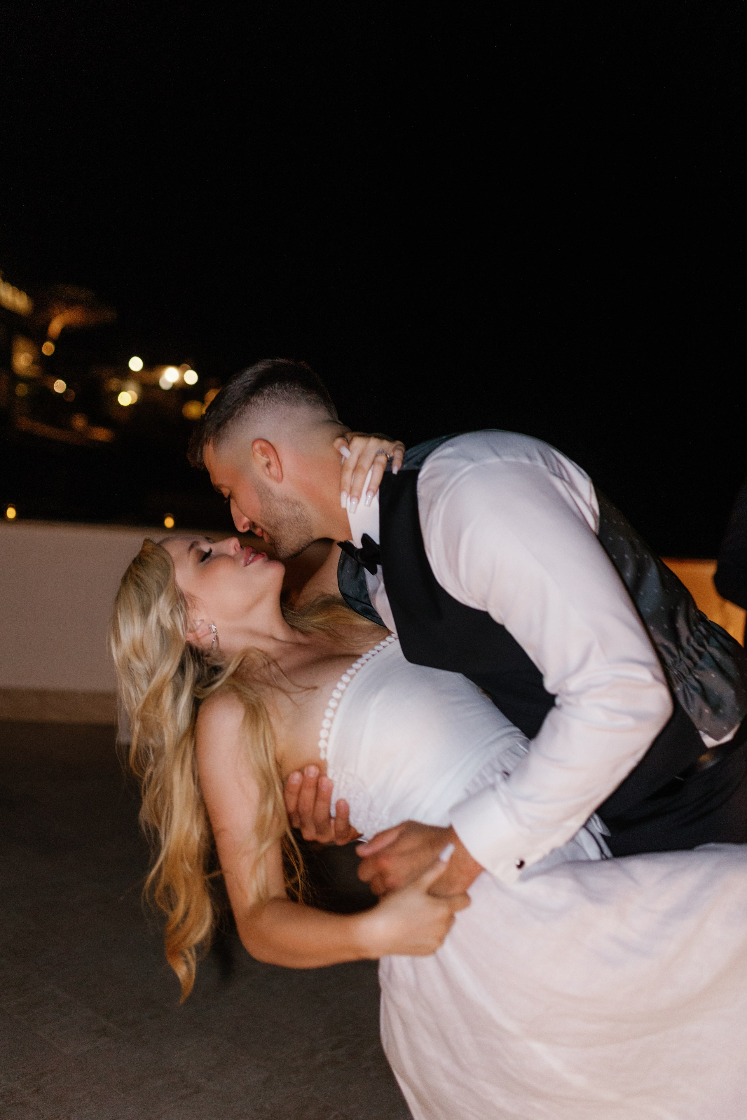 Positano wedding photographer. Wedding photographer Elvira Brovdi