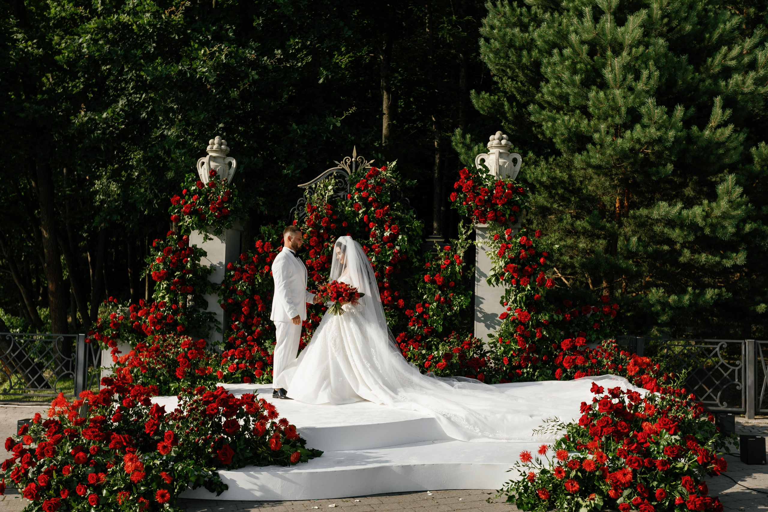 Vladislav & Maria (Ukraine). Wedding photographer Elvira Brovdi