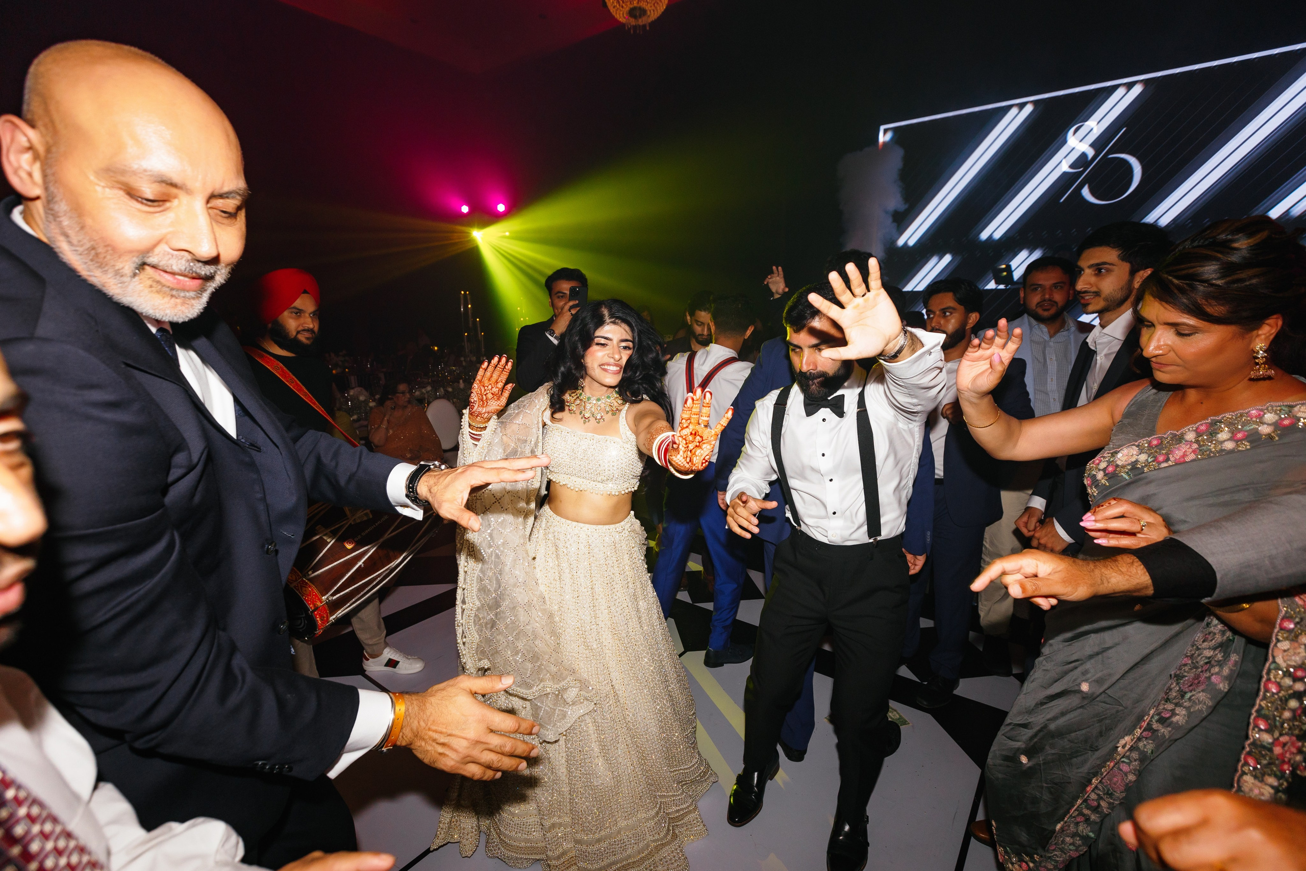 Sarina & Oudhay (Indian wedding). Hochzeitsfotografin Brovdi Elvira