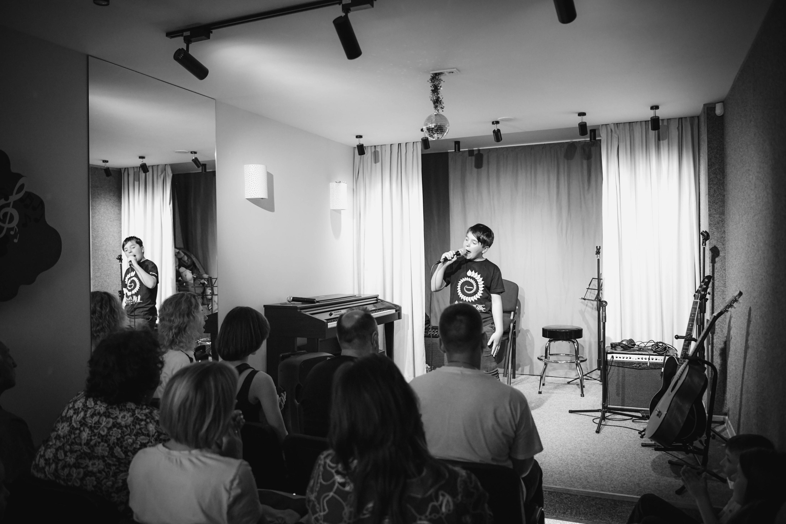 Студія МАК Заключний концерт. Репортажний та сімейний фотограф Дар’я Хорошавцева