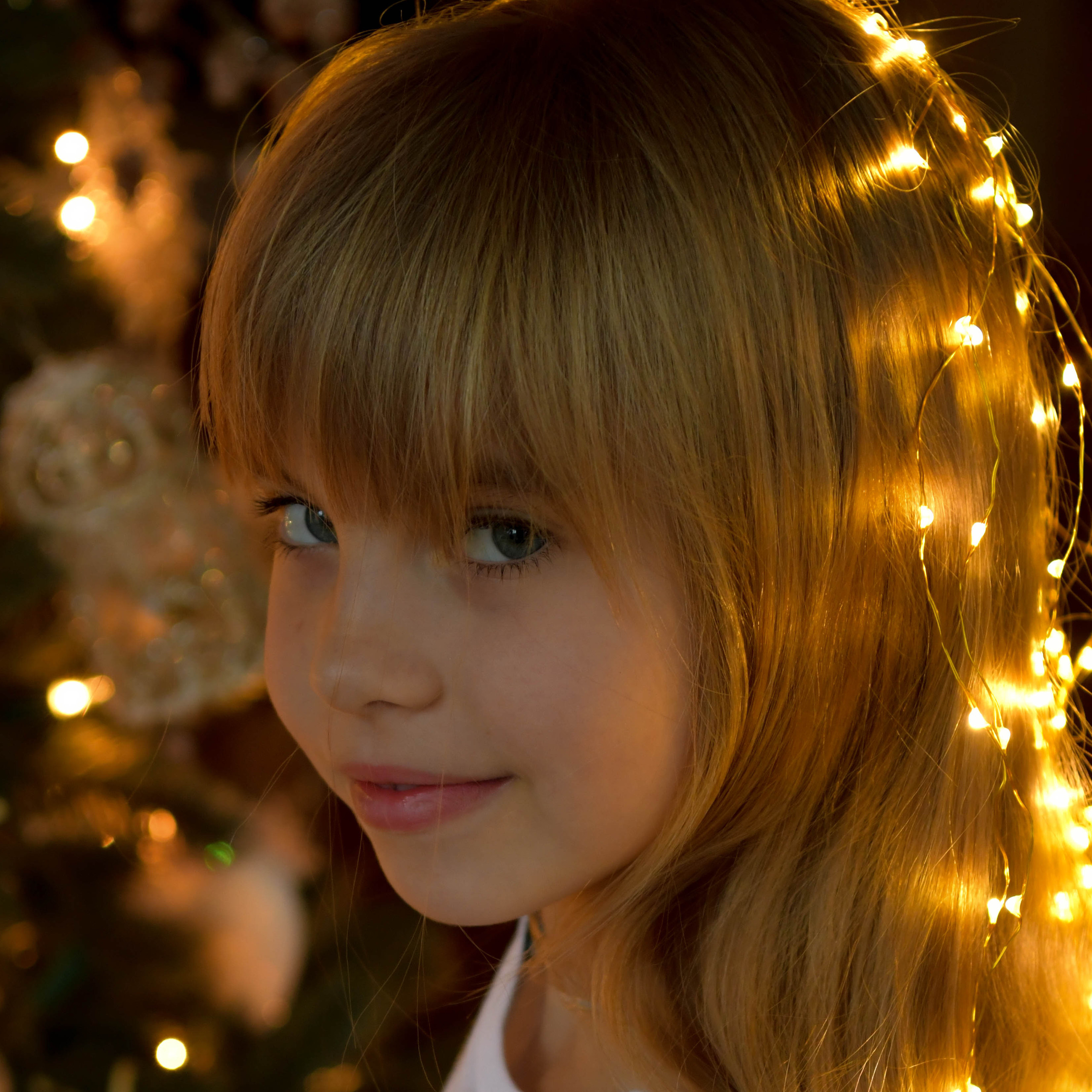 Сергій Наталья Варя Злата Підготовка до Нового року. Репортажний та сімейний фотограф Дар’я Хорошавцева