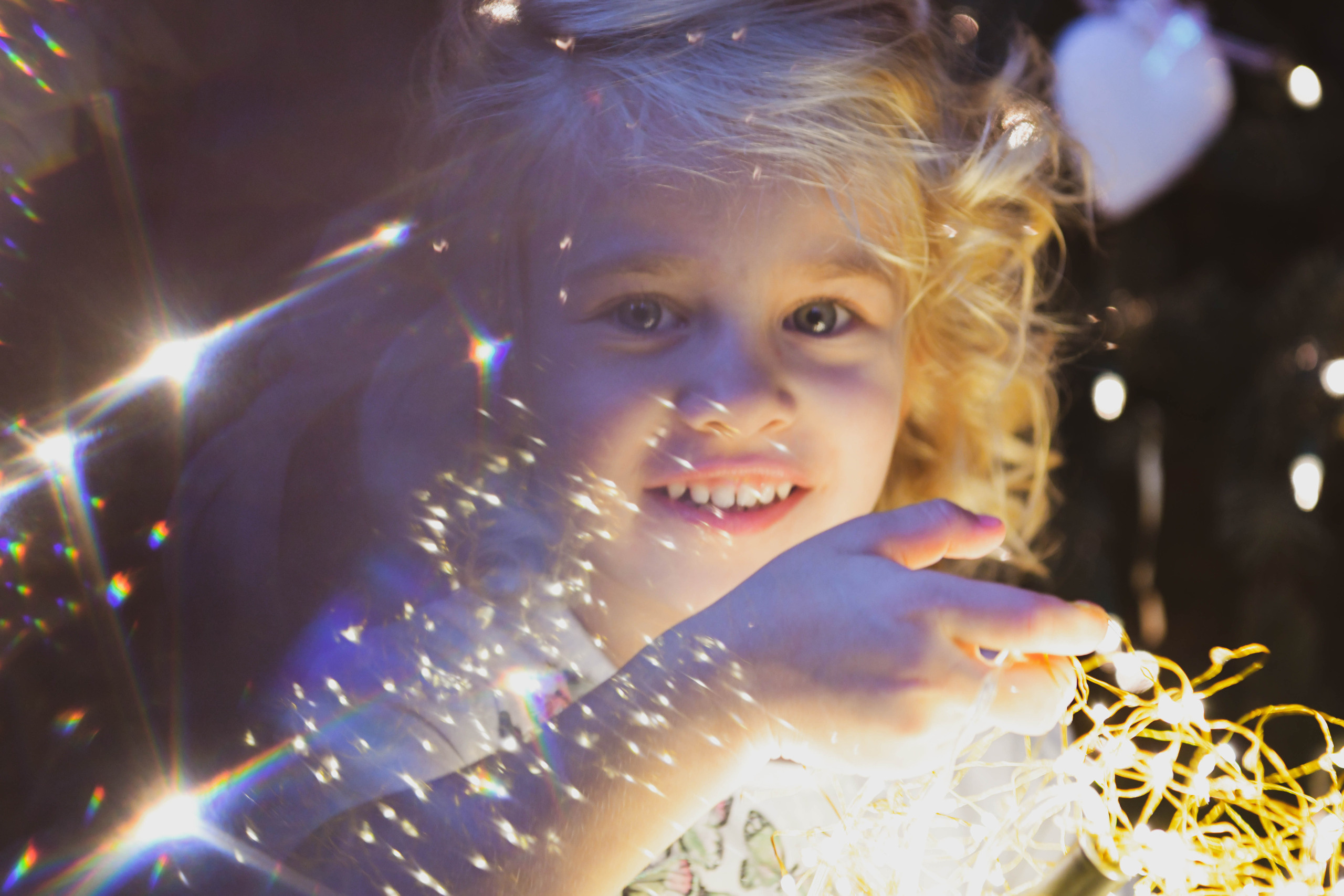 Сергій Наталья Варя Злата Підготовка до Нового року. Репортажний та сімейний фотограф Дар’я Хорошавцева