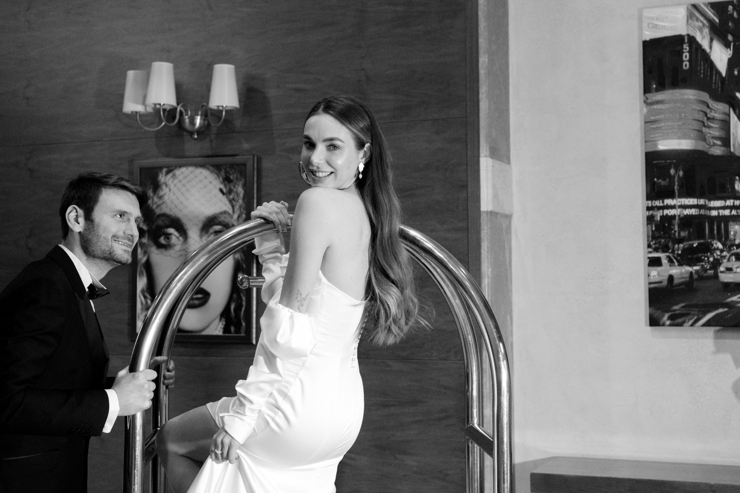 Олексій та Олександра Київ Театр Опери. Репортажний та сімейний фотограф Дар’я Хорошавцева