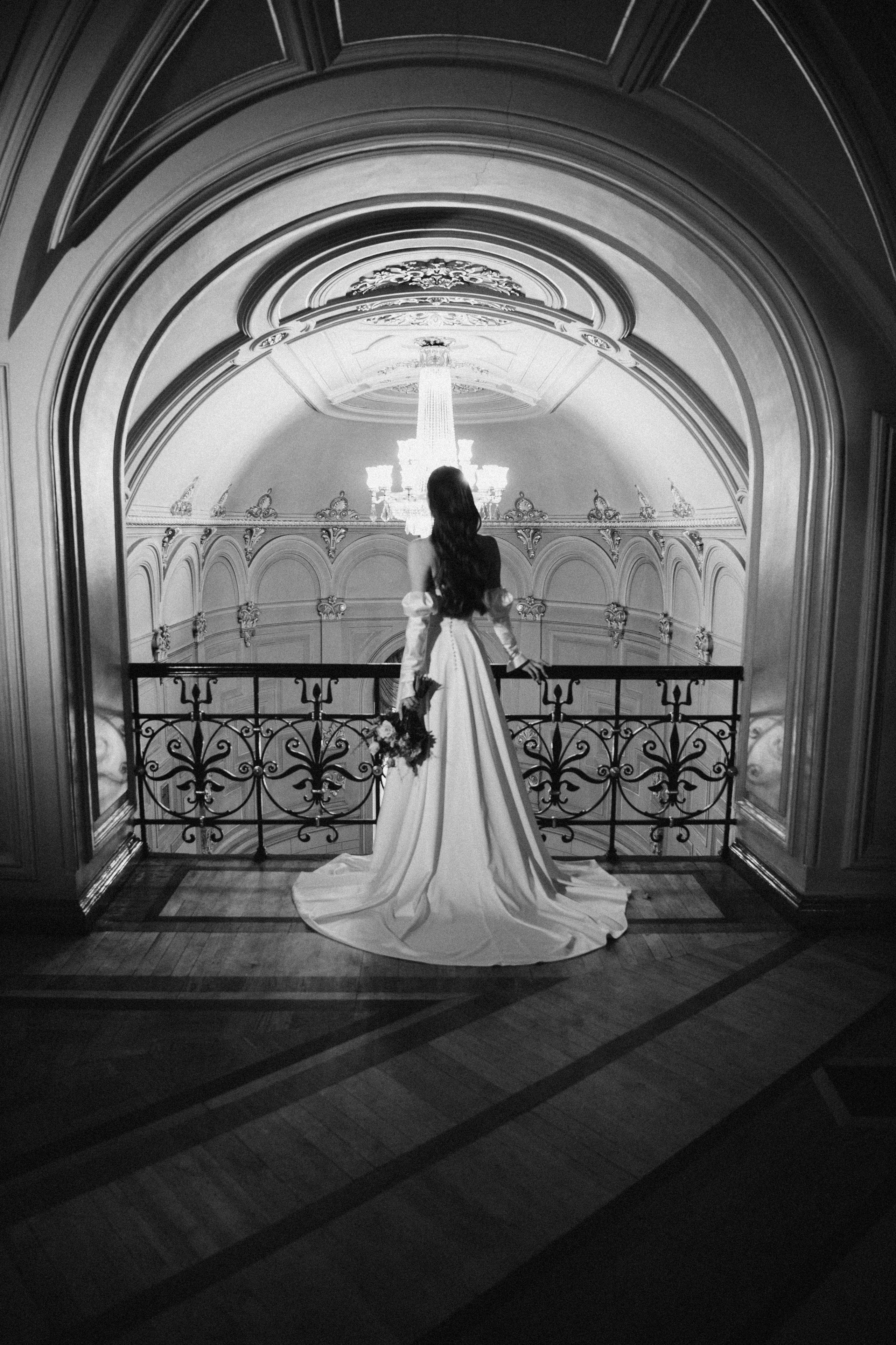 Олексій та Олександра Київ Театр Опери. Репортажний та сімейний фотограф Дар’я Хорошавцева