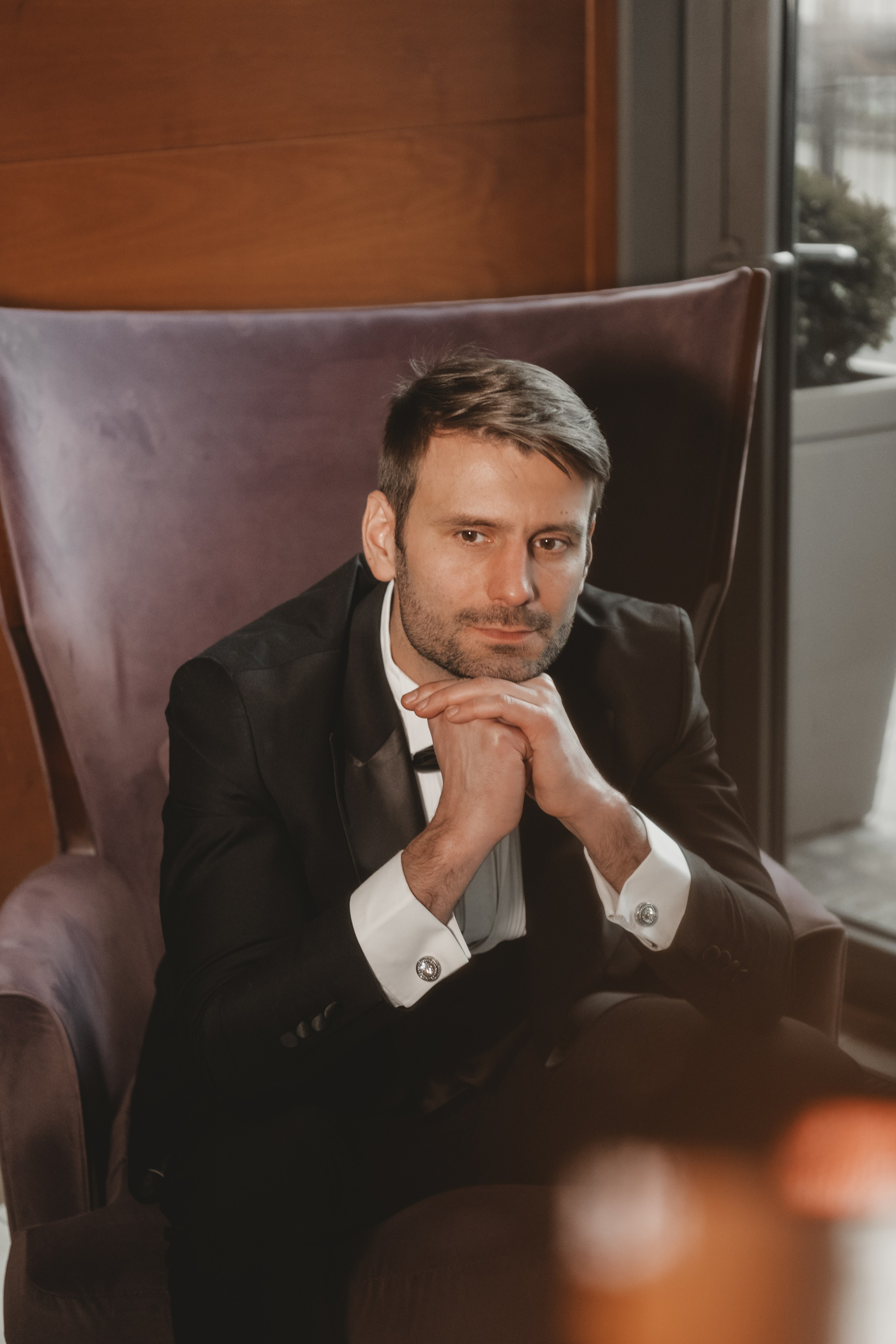 Олексій та Олександра Київ Театр Опери. Репортажний та сімейний фотограф Дар’я Хорошавцева