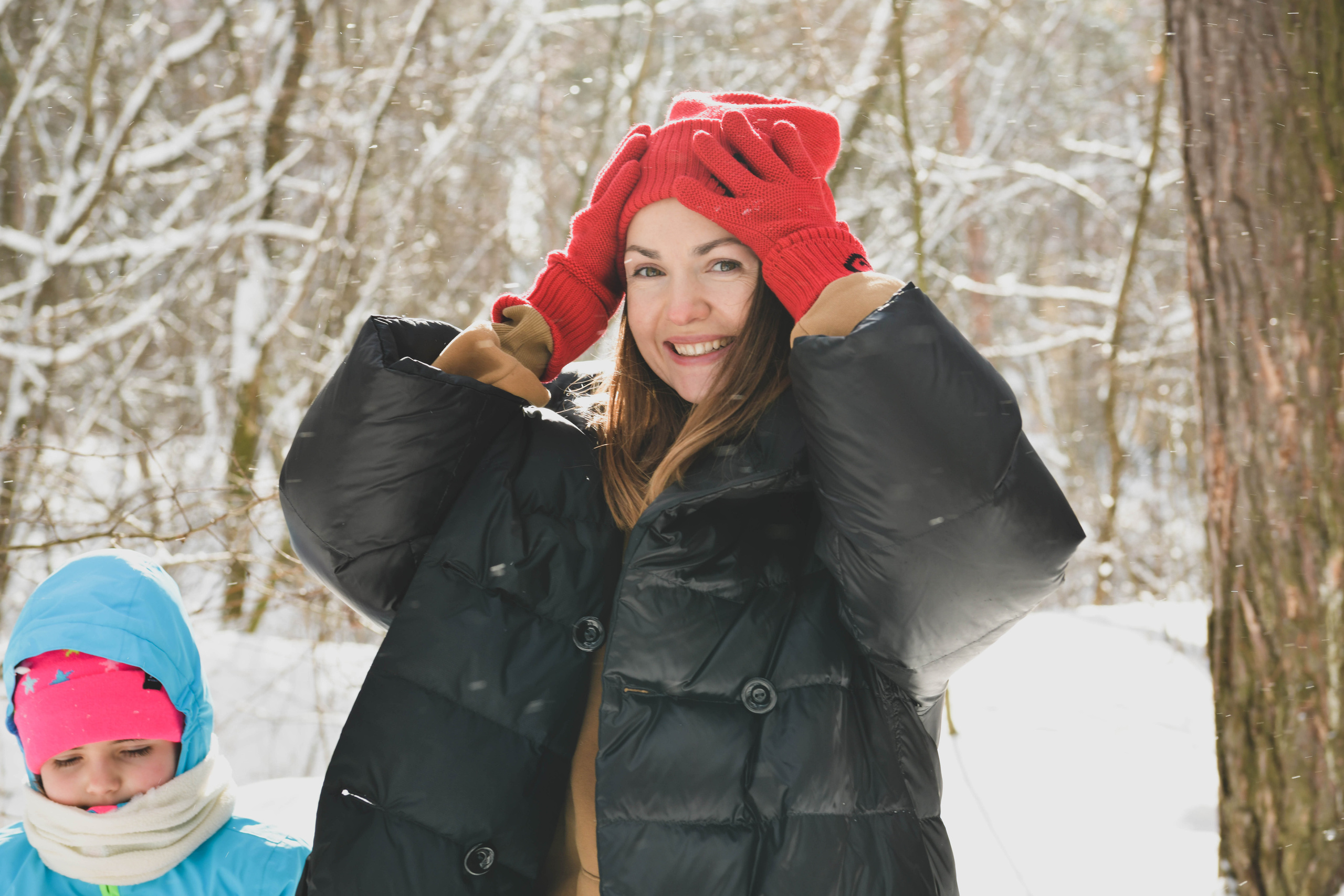 Снігова прогулянка, Аня и Ульяна. Репортажний та сімейний фотограф Дар’я Хорошавцева