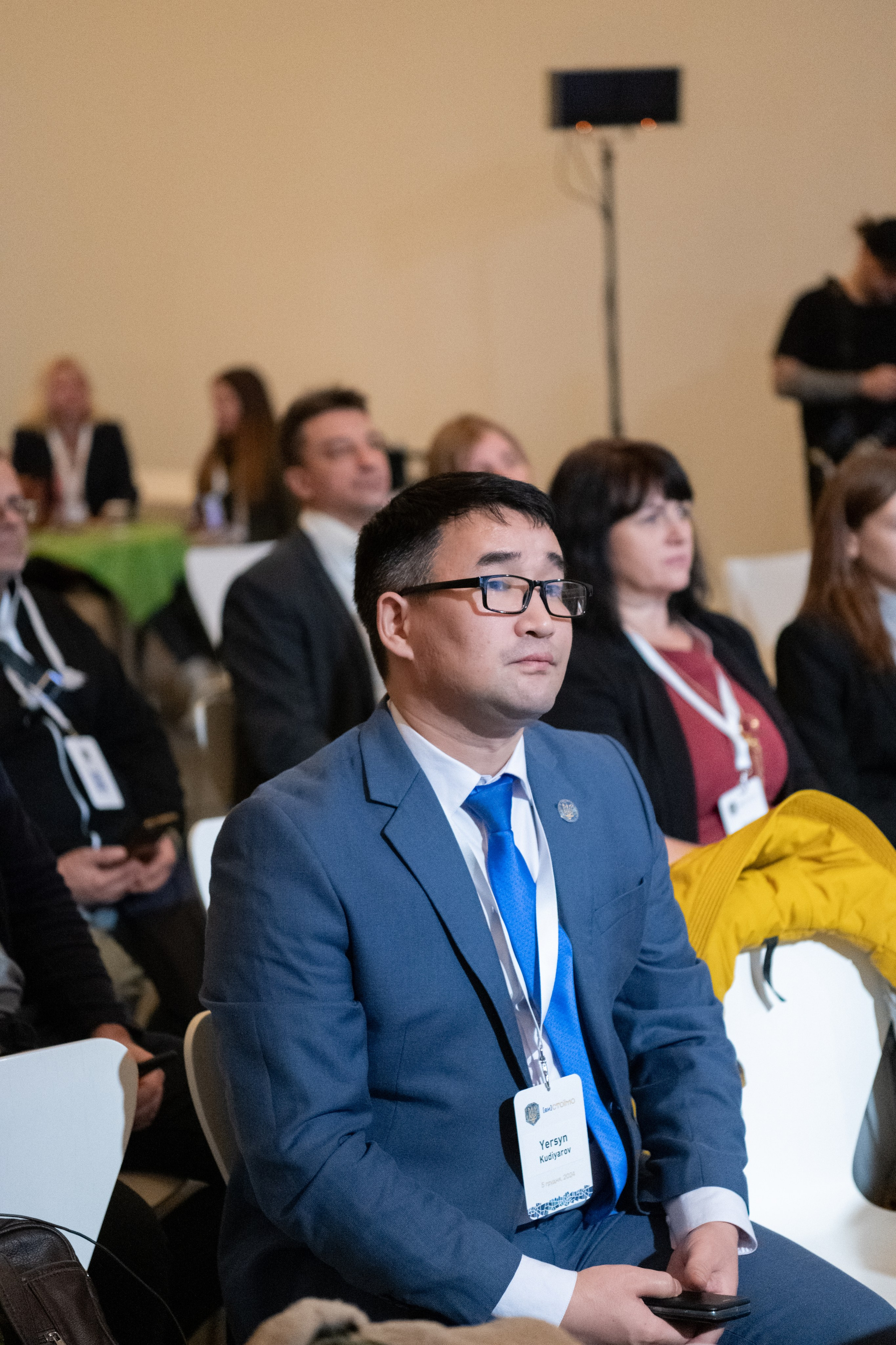 XIII Форум розвитку громадянського суспільства «ВиСтоїмо"Репортаж. Репортажний та сімейний фотограф Дар’я Хорошавцева