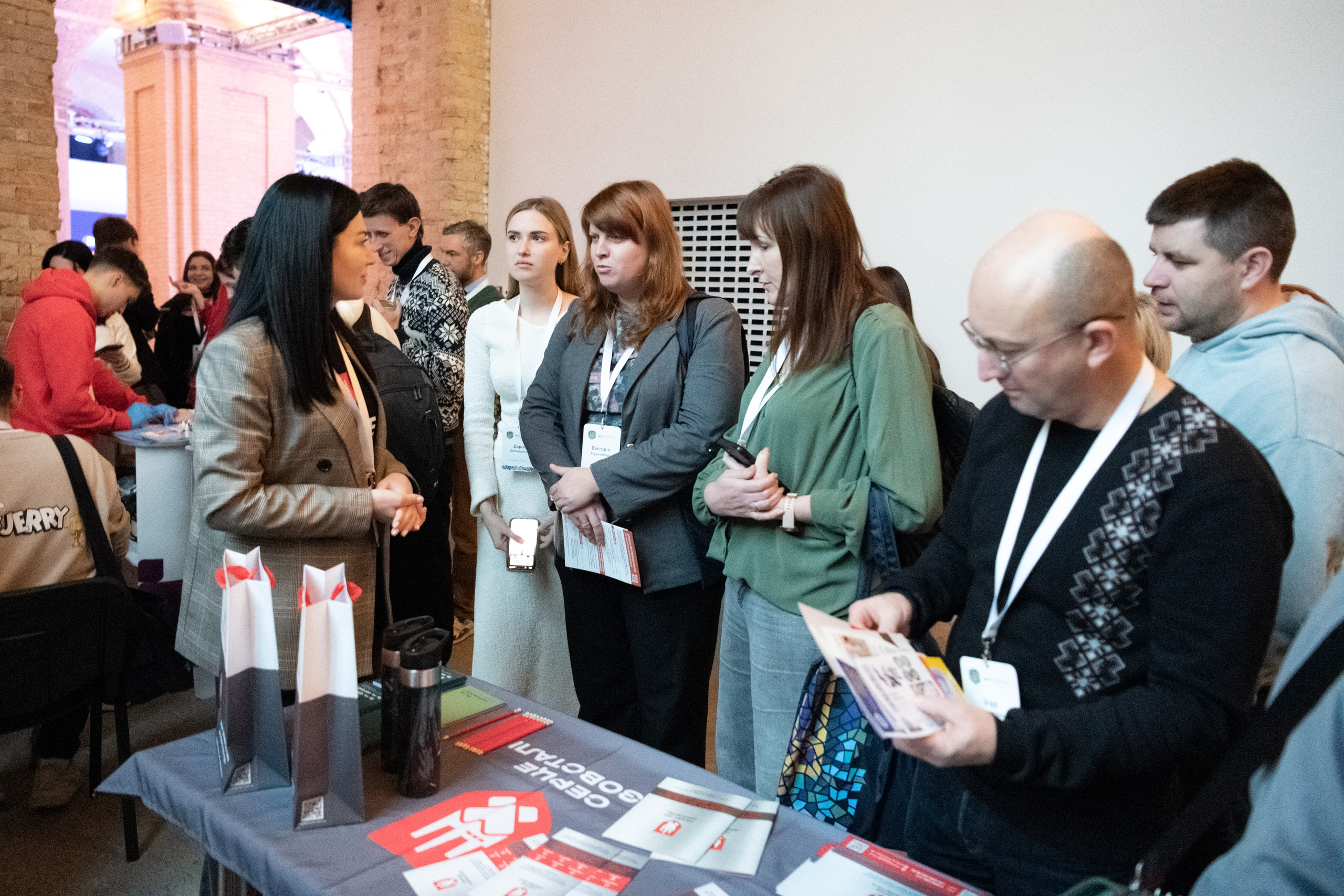 XIII Форум розвитку громадянського суспільства «ВиСтоїмо"Репортаж. Репортажний та сімейний фотограф Дар’я Хорошавцева