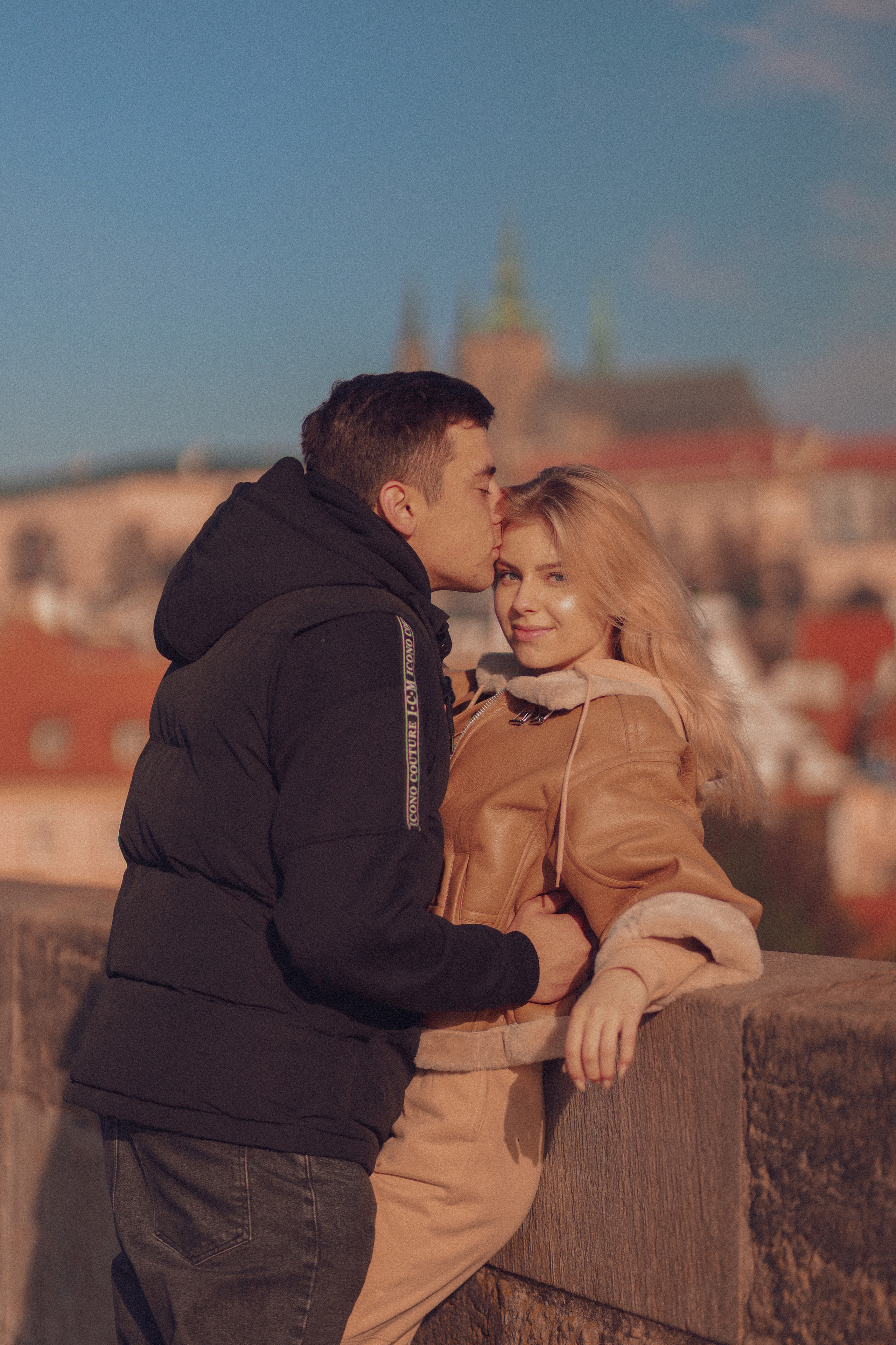 Lovestory. Fotograf Praha a Plzeň. Lovestory, svatba, portrét, rodinné focení