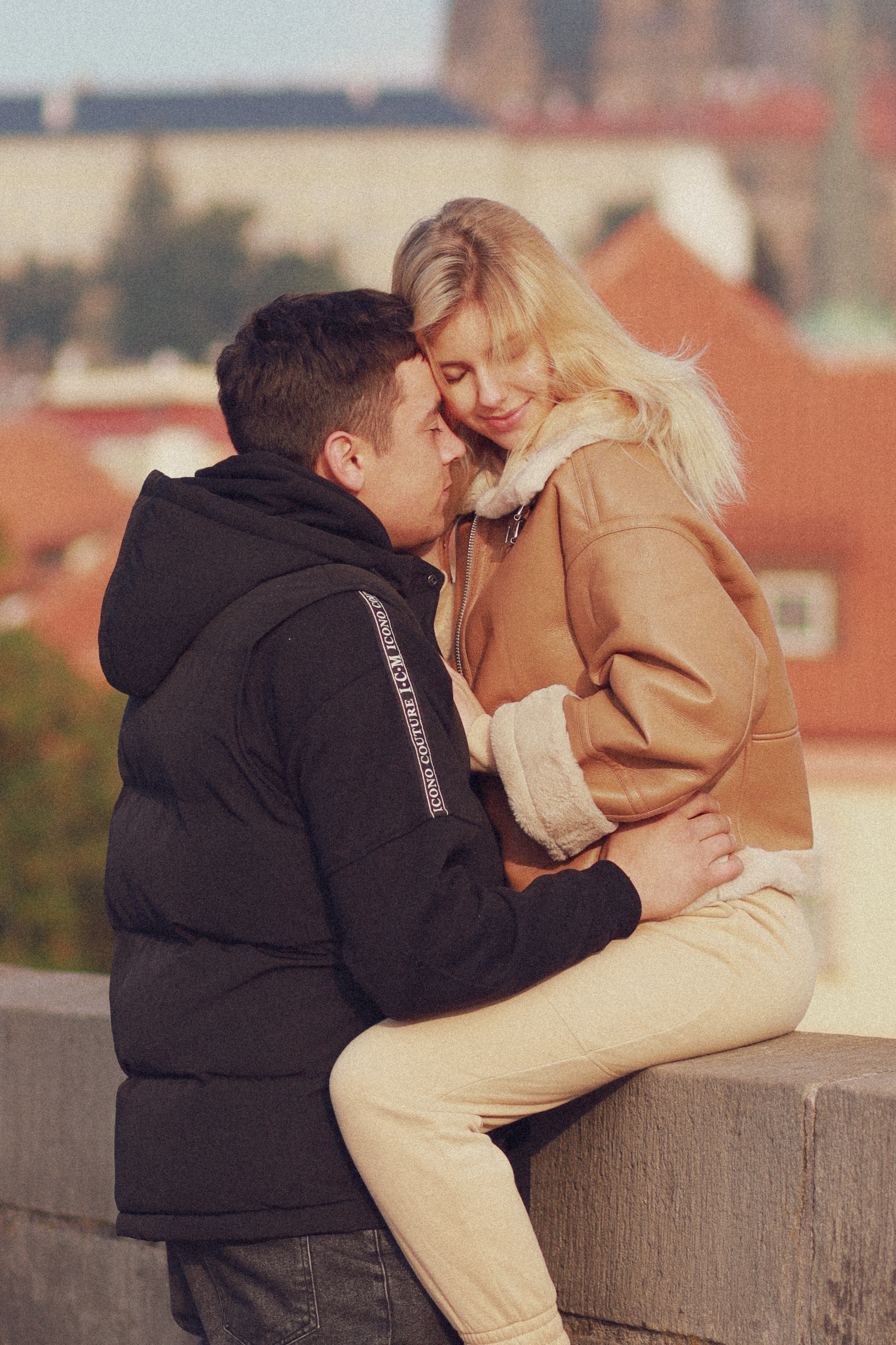 Lovestory. Fotograf Praha a Plzeň. Lovestory, svatba, portrét, rodinné focení