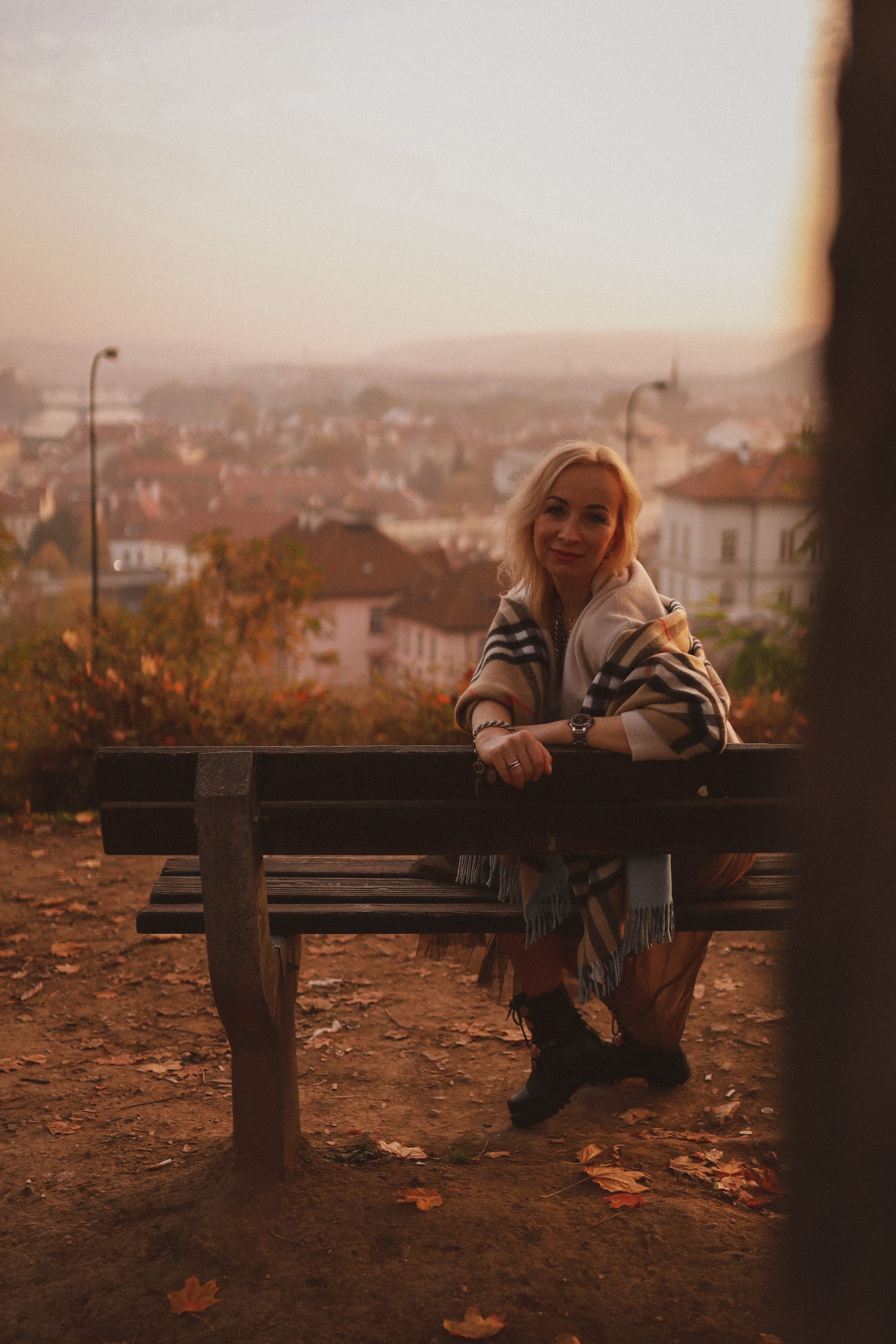 Осенняя портретная фотосессия на природе. Fotograf Praha a Plzeň. Lovestory, svatba, portrét, rodinné focení