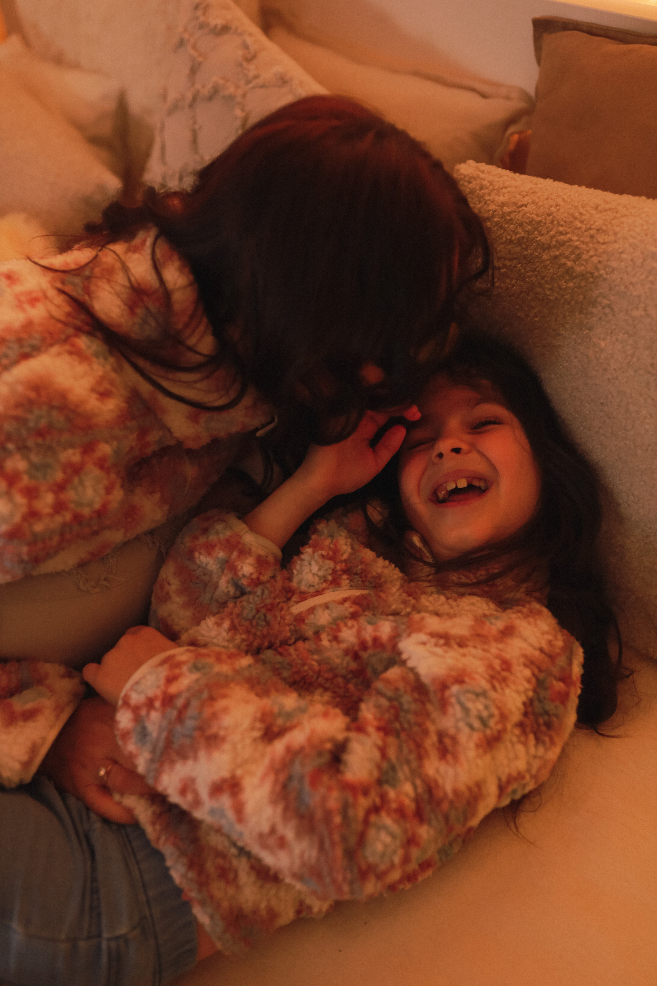 Новогодняя семейная фотосессия в студии. Fotograf Praha a Plzeň. Lovestory, svatba, portrét, rodinné focení