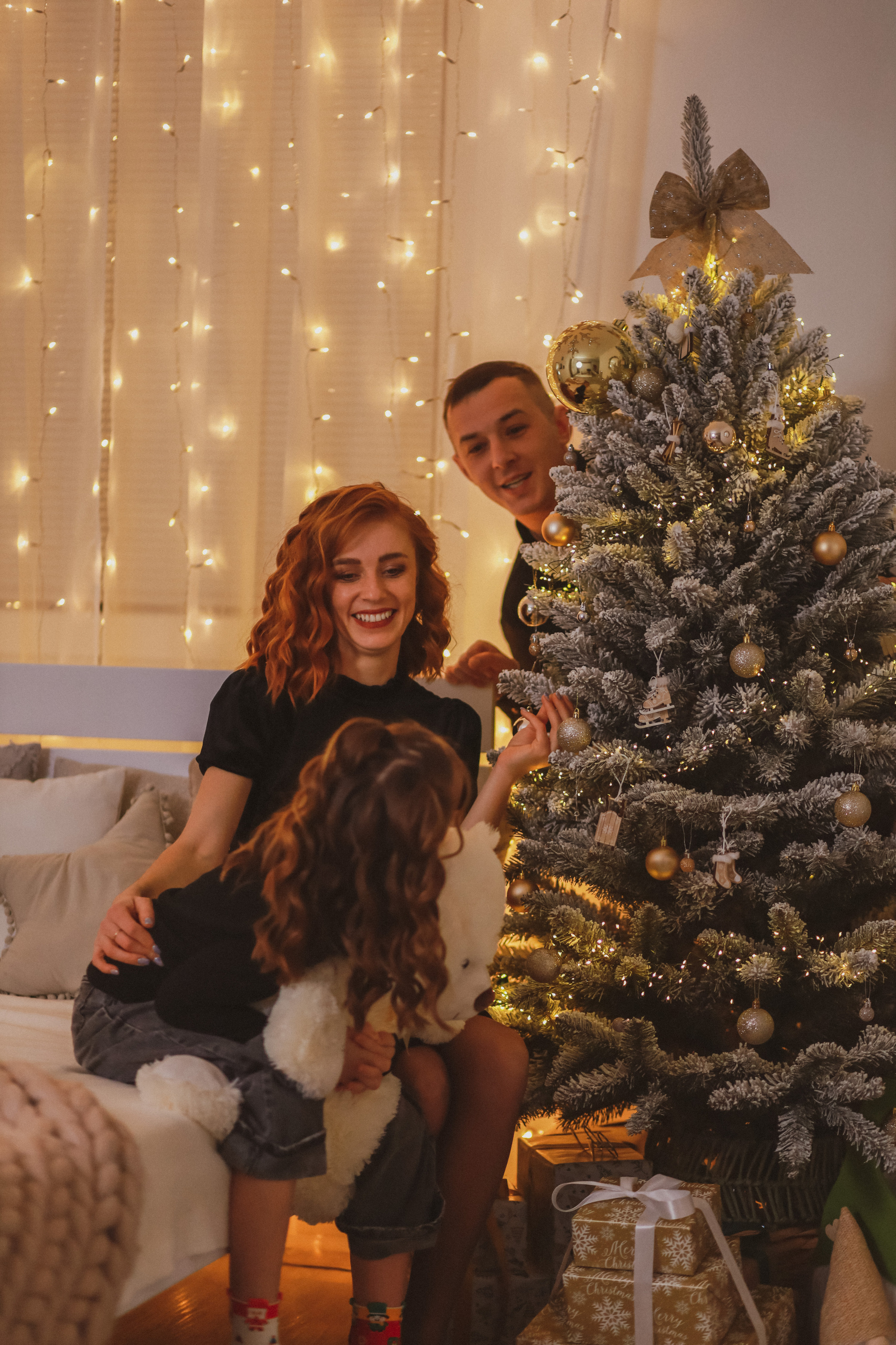 Рождественская семейная фотосессия в студии. Fotograf Praha a Plzeň. Lovestory, svatba, portrét, rodinné focení