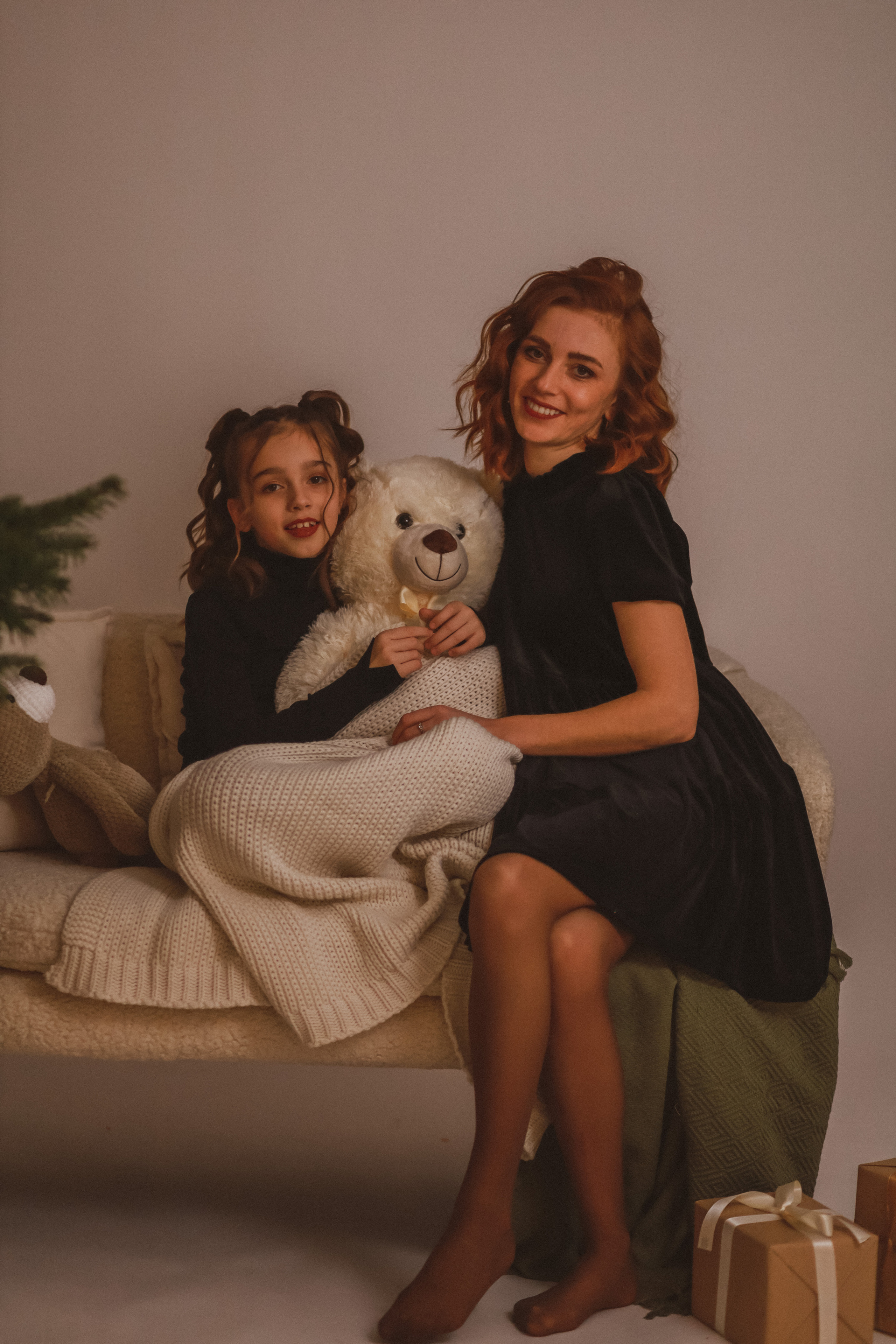 Рождественская семейная фотосессия в студии. Fotograf Praha a Plzeň. Lovestory, svatba, portrét, rodinné focení