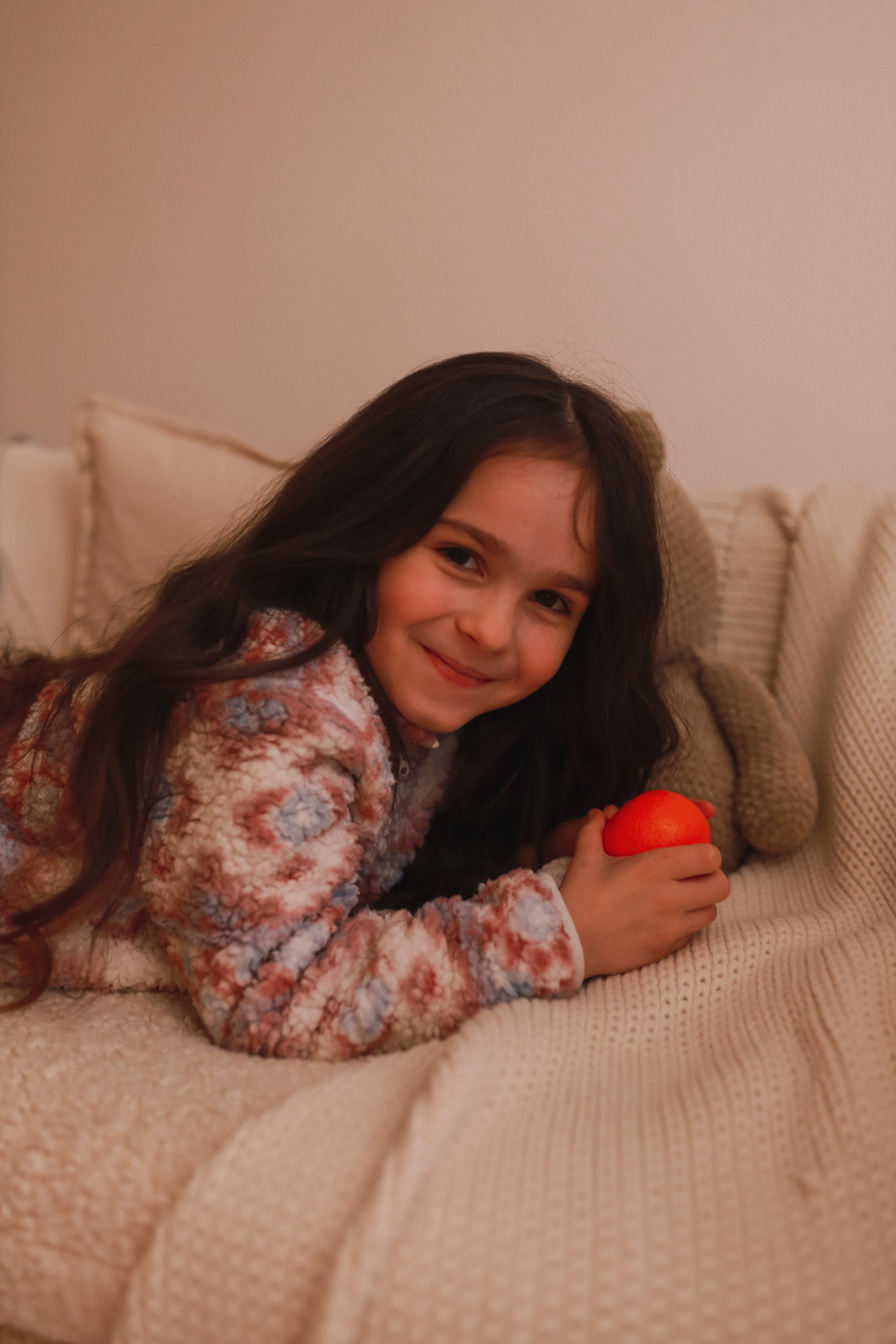 Новогодняя семейная фотосессия в студии. Fotograf Praha a Plzeň. Lovestory, svatba, portrét, rodinné focení