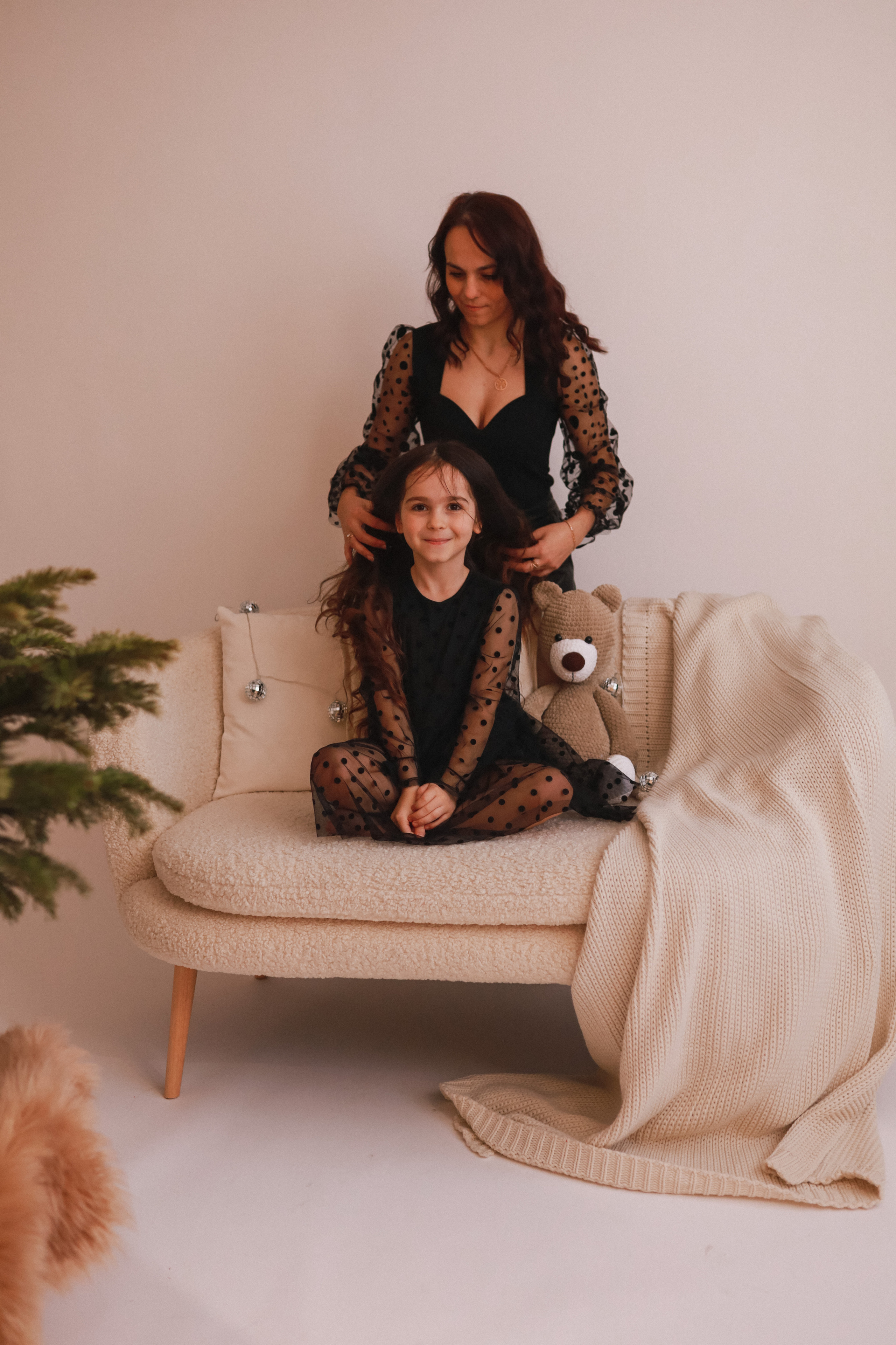 Новогодняя семейная фотосессия в студии. Fotograf Praha a Plzeň. Lovestory, svatba, portrét, rodinné focení