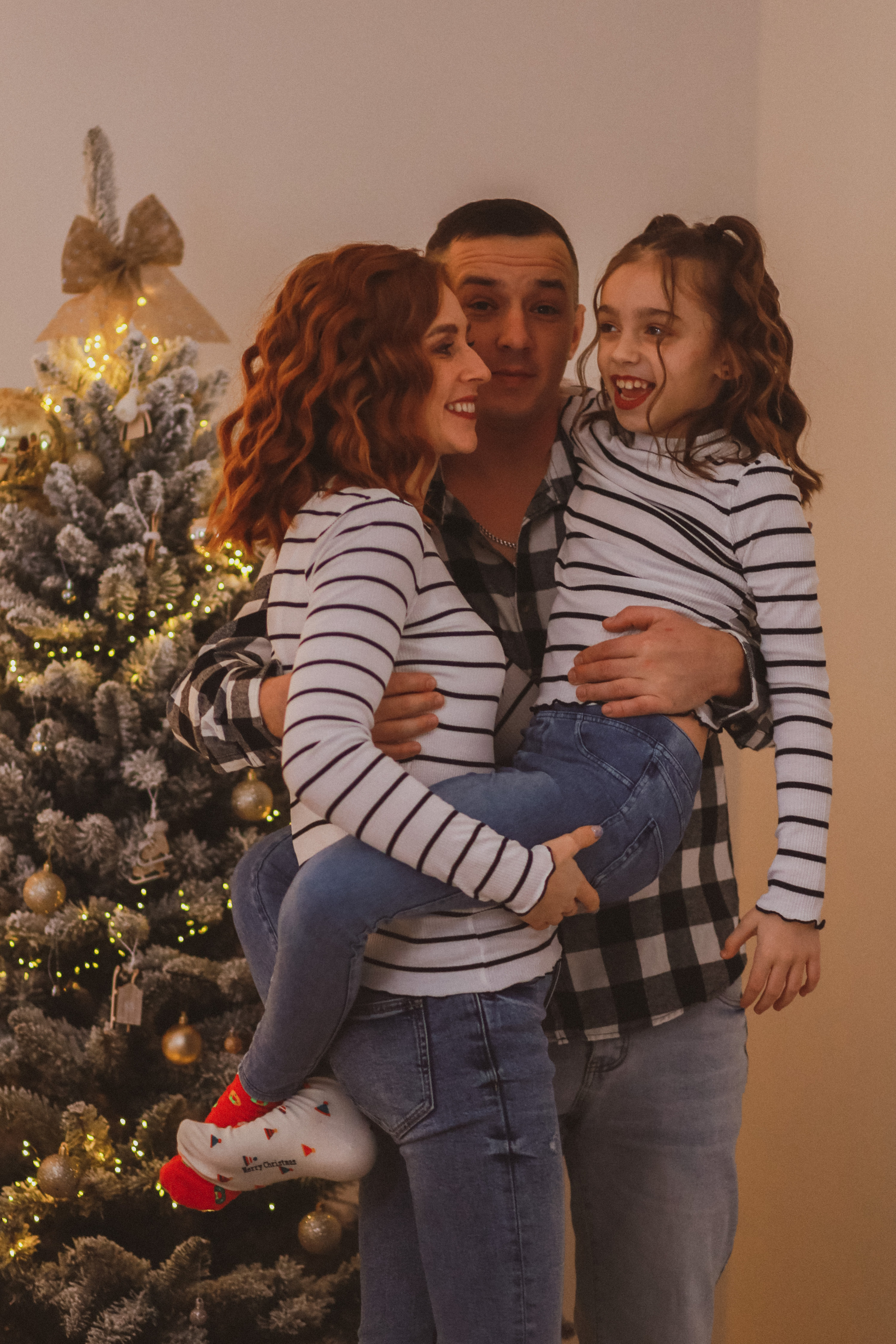 Рождественская семейная фотосессия в студии. Fotograf Praha a Plzeň. Lovestory, svatba, portrét, rodinné focení