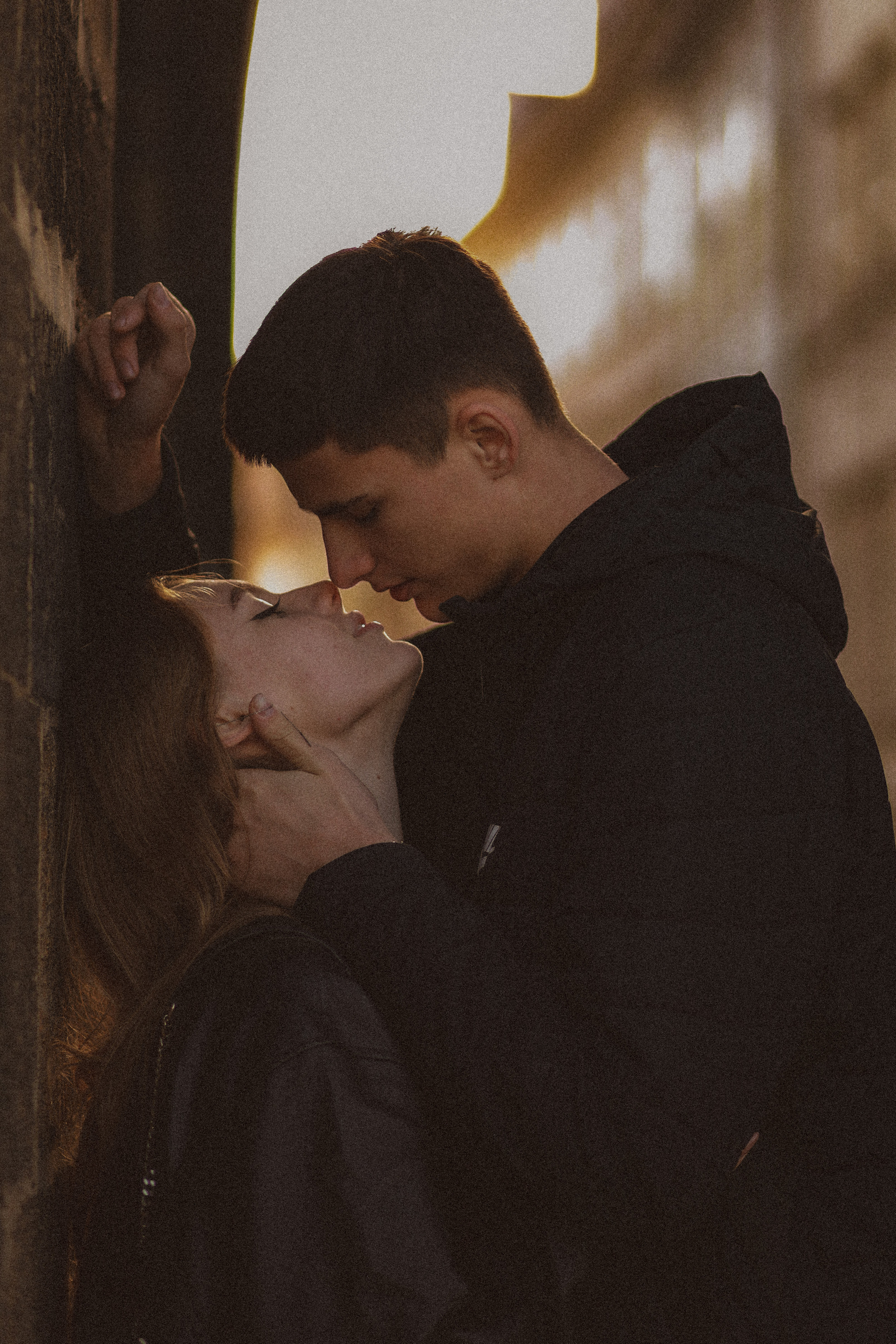 Photosession Lovestory on the Charles bridge Prague. Fotograf Praha a Plzeň. Lovestory, svatba, portrét, rodinné focení
