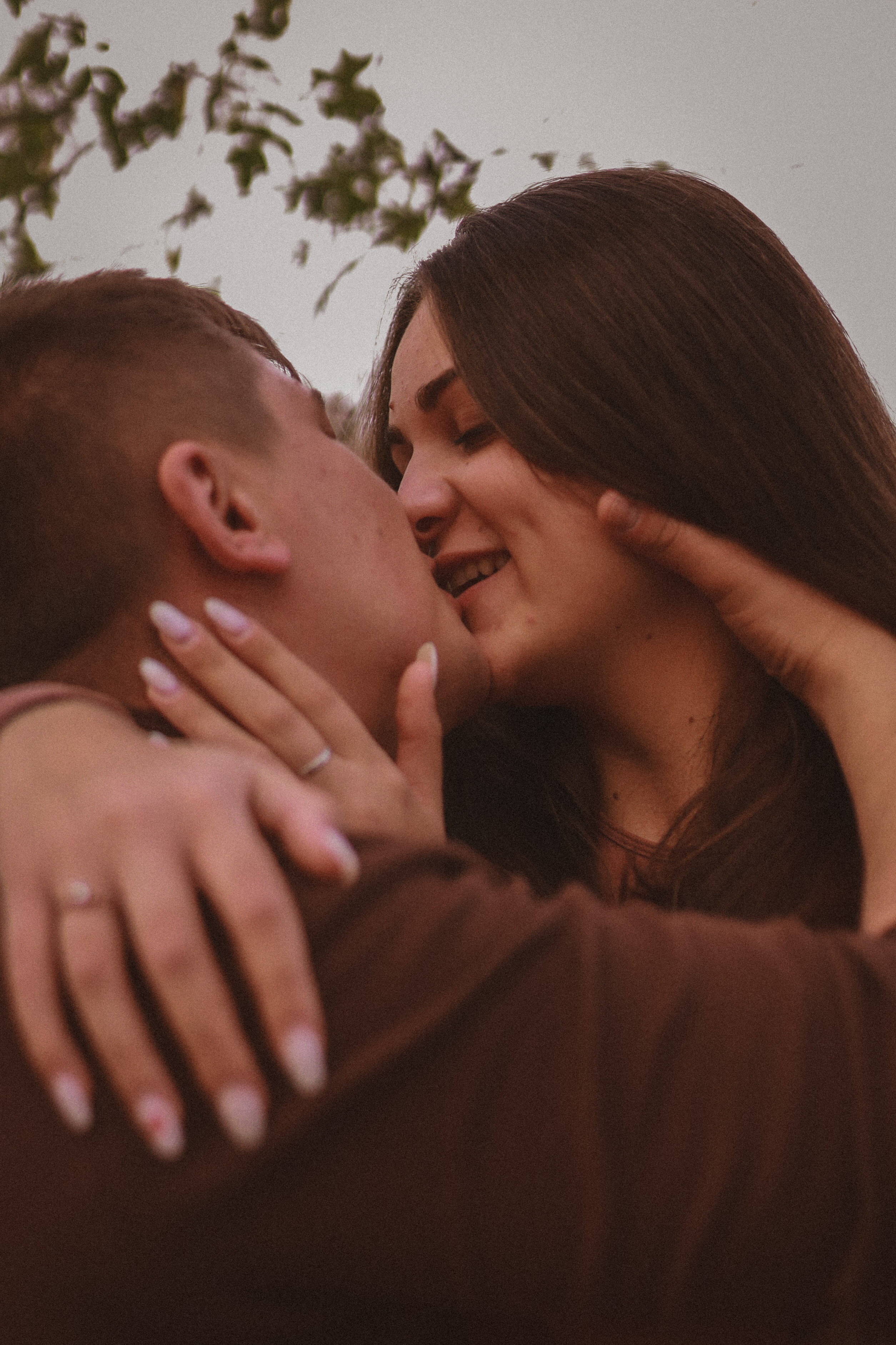 Podzimní focení v Praze na Vesteckém rybníku. Fotograf Praha a Plzeň. Lovestory, svatba, portrét, rodinné focení