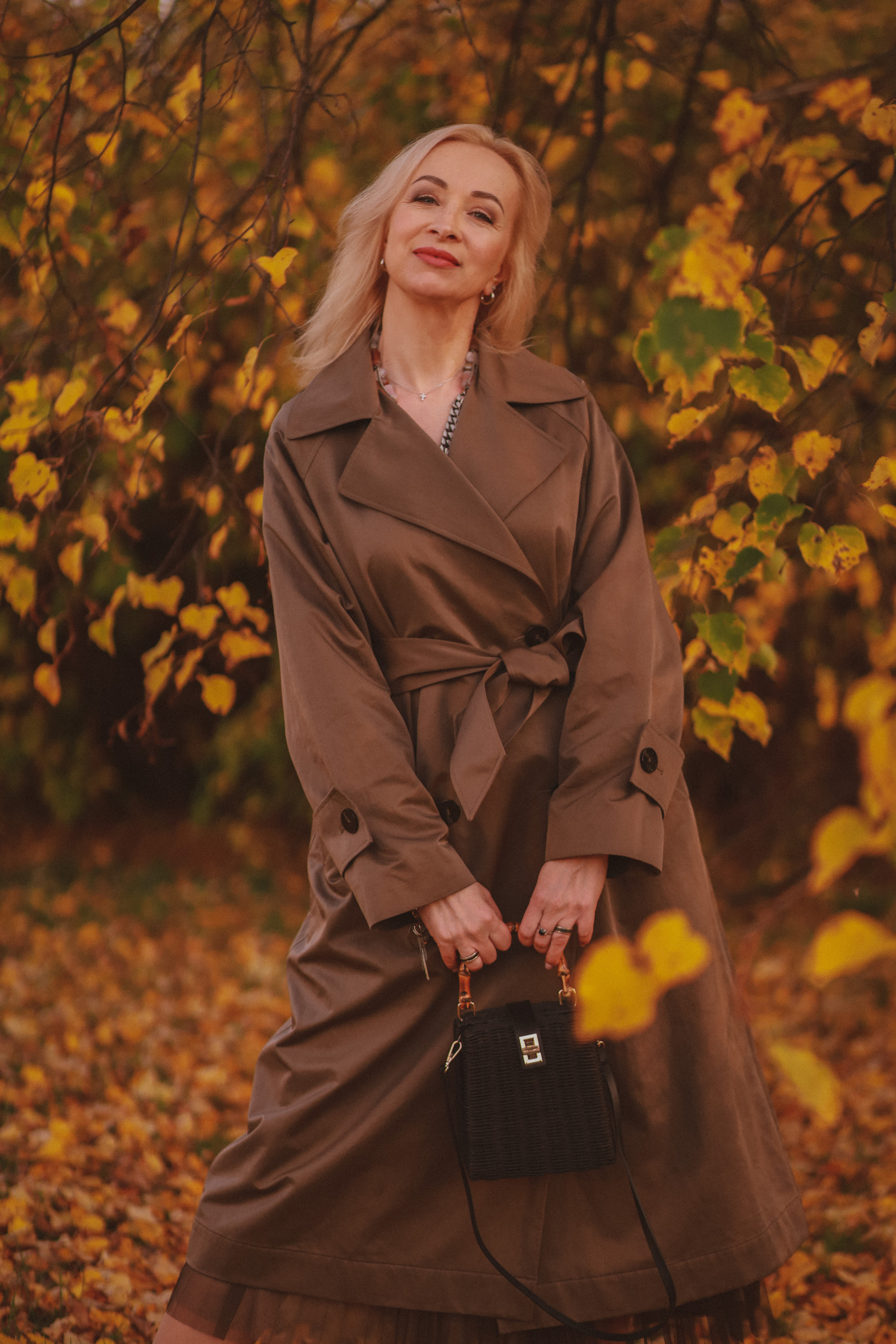 Осенняя портретная фотосессия на природе. Fotograf Praha a Plzeň. Lovestory, svatba, portrét, rodinné focení