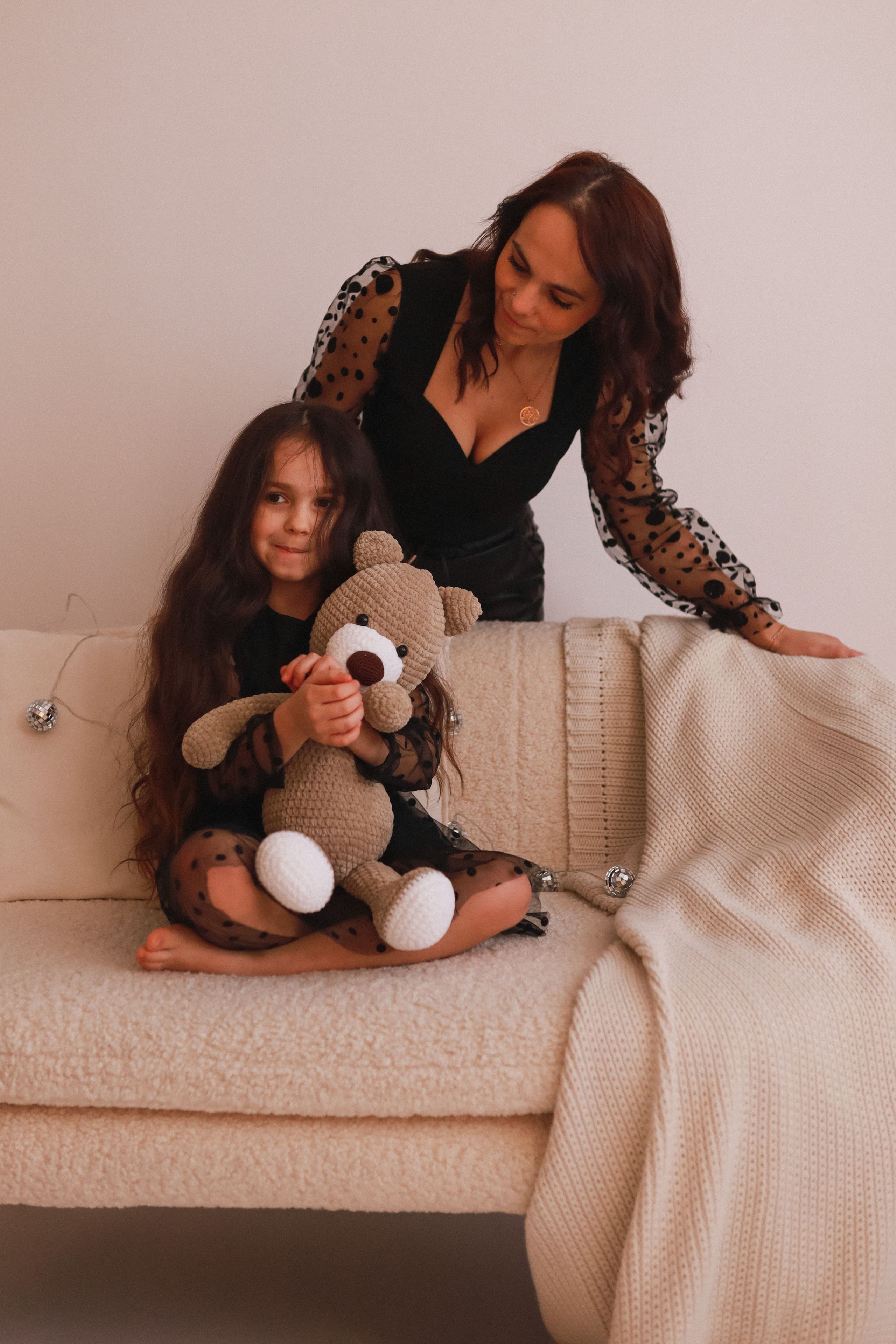 Новогодняя семейная фотосессия в студии. Fotograf Praha a Plzeň. Lovestory, svatba, portrét, rodinné focení