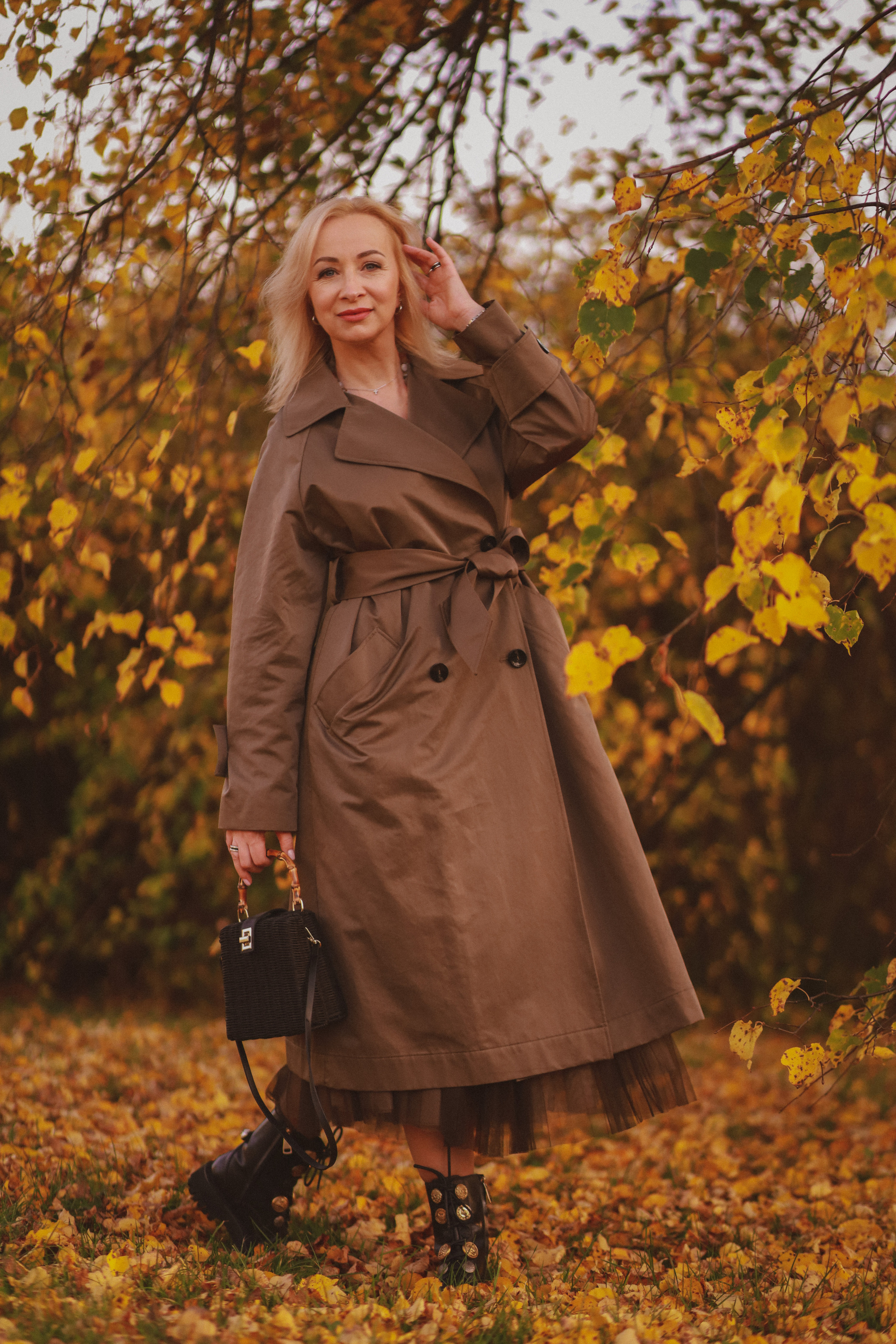 Осенняя портретная фотосессия на природе. Fotograf Praha a Plzeň. Lovestory, svatba, portrét, rodinné focení