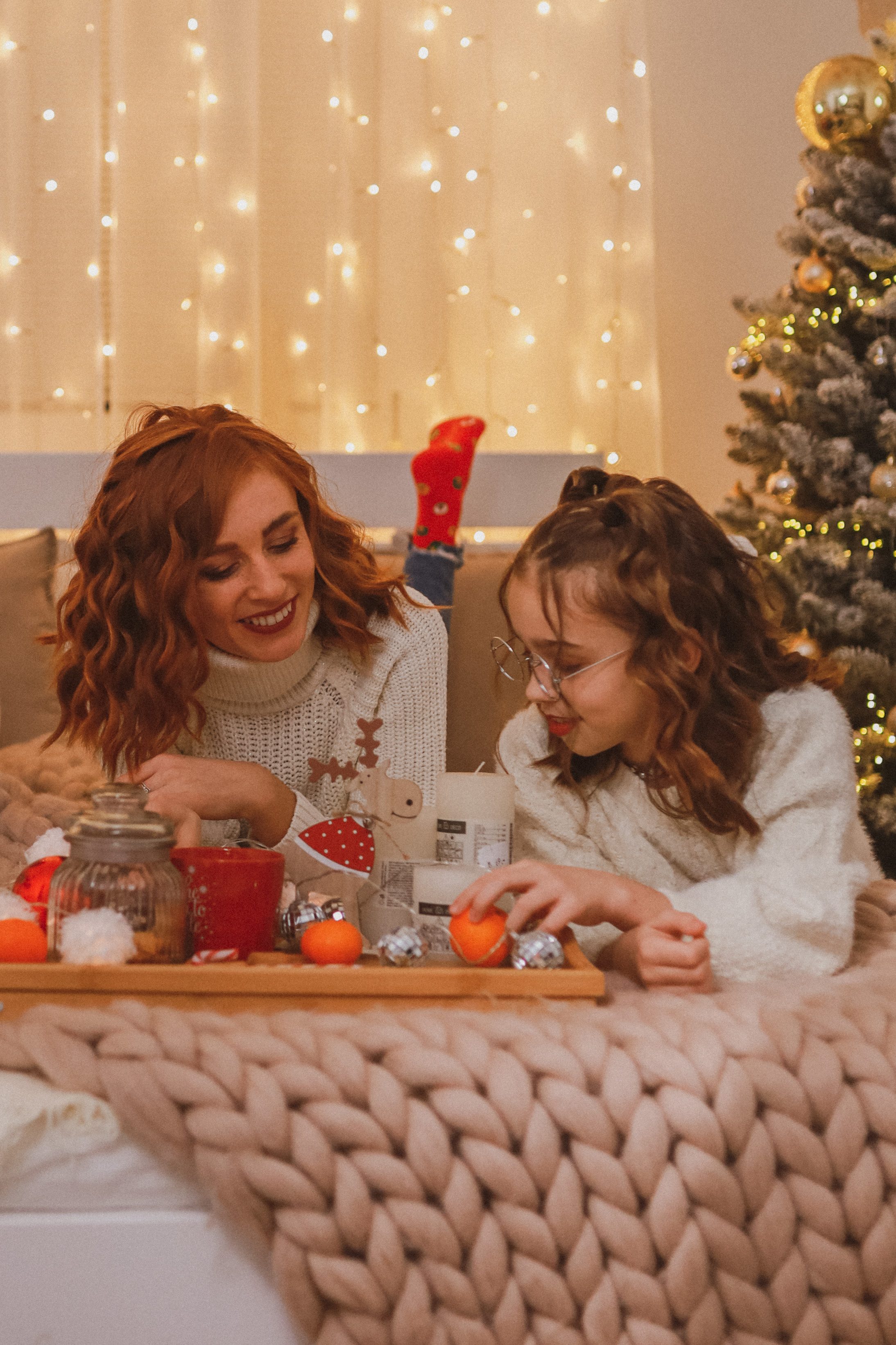 Рождественская семейная фотосессия в студии. Fotograf Praha a Plzeň. Lovestory, svatba, portrét, rodinné focení