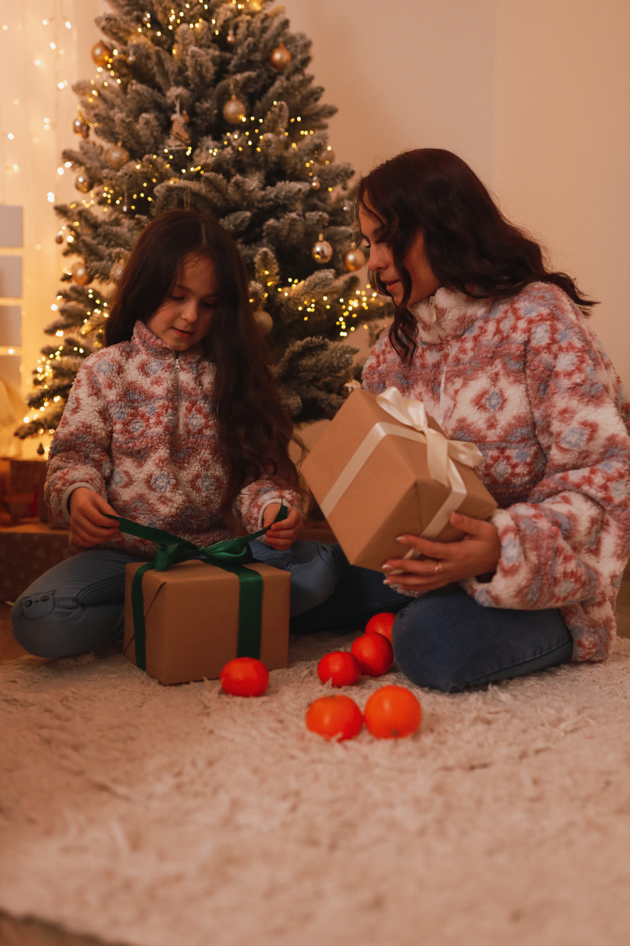 Новогодняя семейная фотосессия в студии. Fotograf Praha a Plzeň. Lovestory, svatba, portrét, rodinné focení