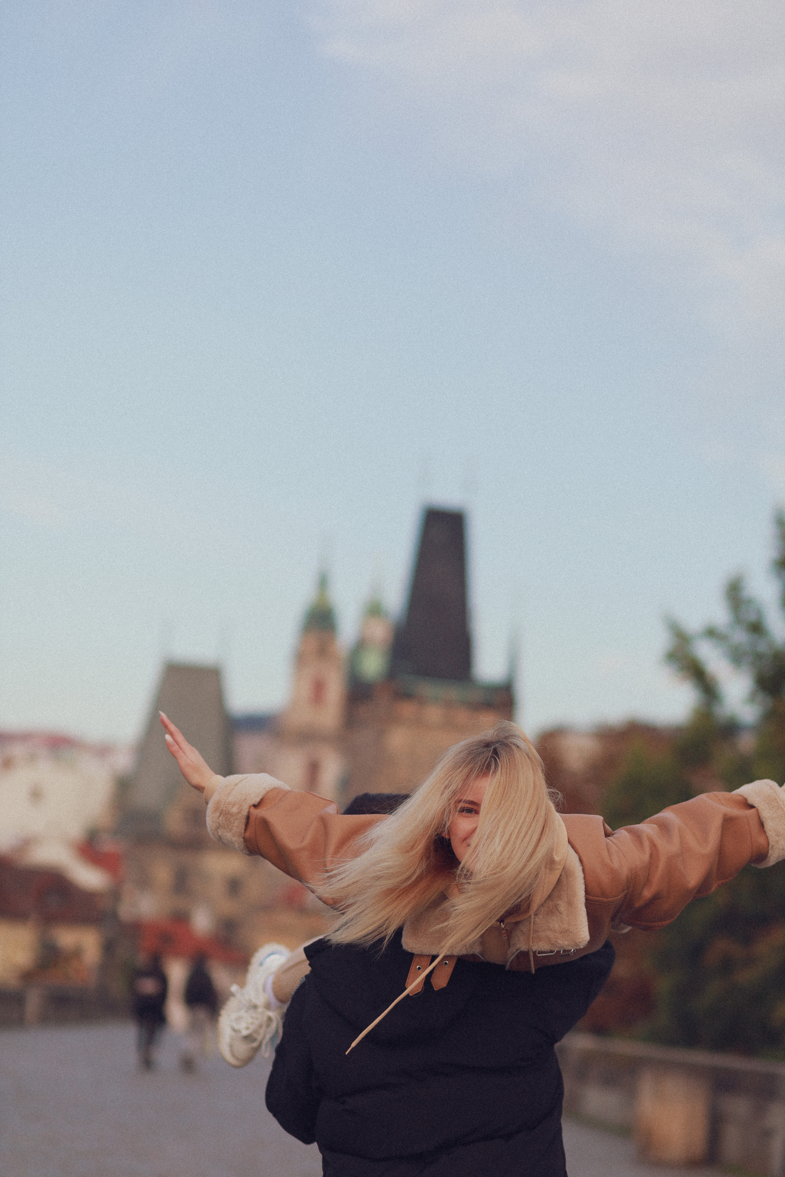 Lovestory. Fotograf Praha a Plzeň. Lovestory, svatba, portrét, rodinné focení