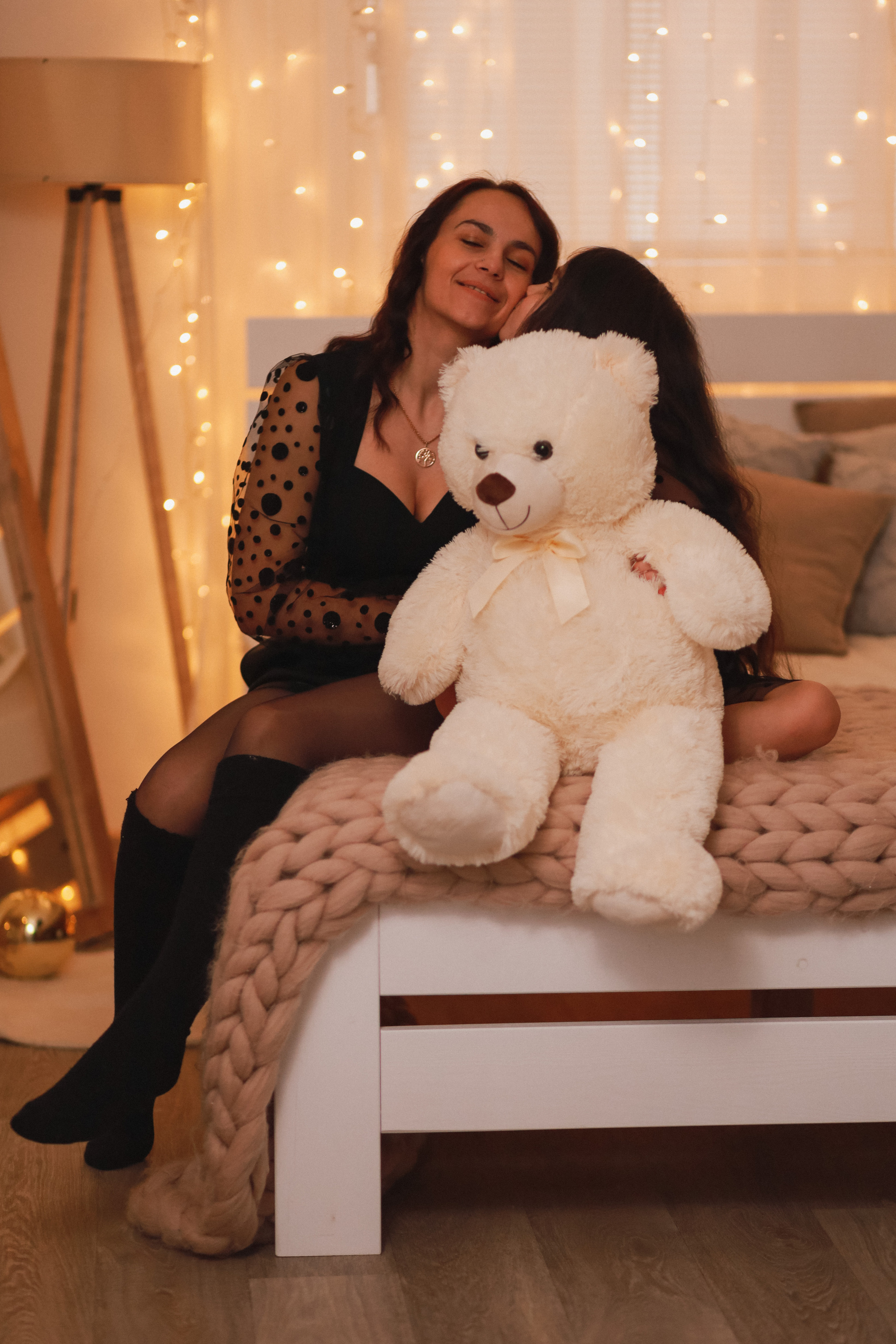 Новогодняя семейная фотосессия в студии. Fotograf Praha a Plzeň. Lovestory, svatba, portrét, rodinné focení