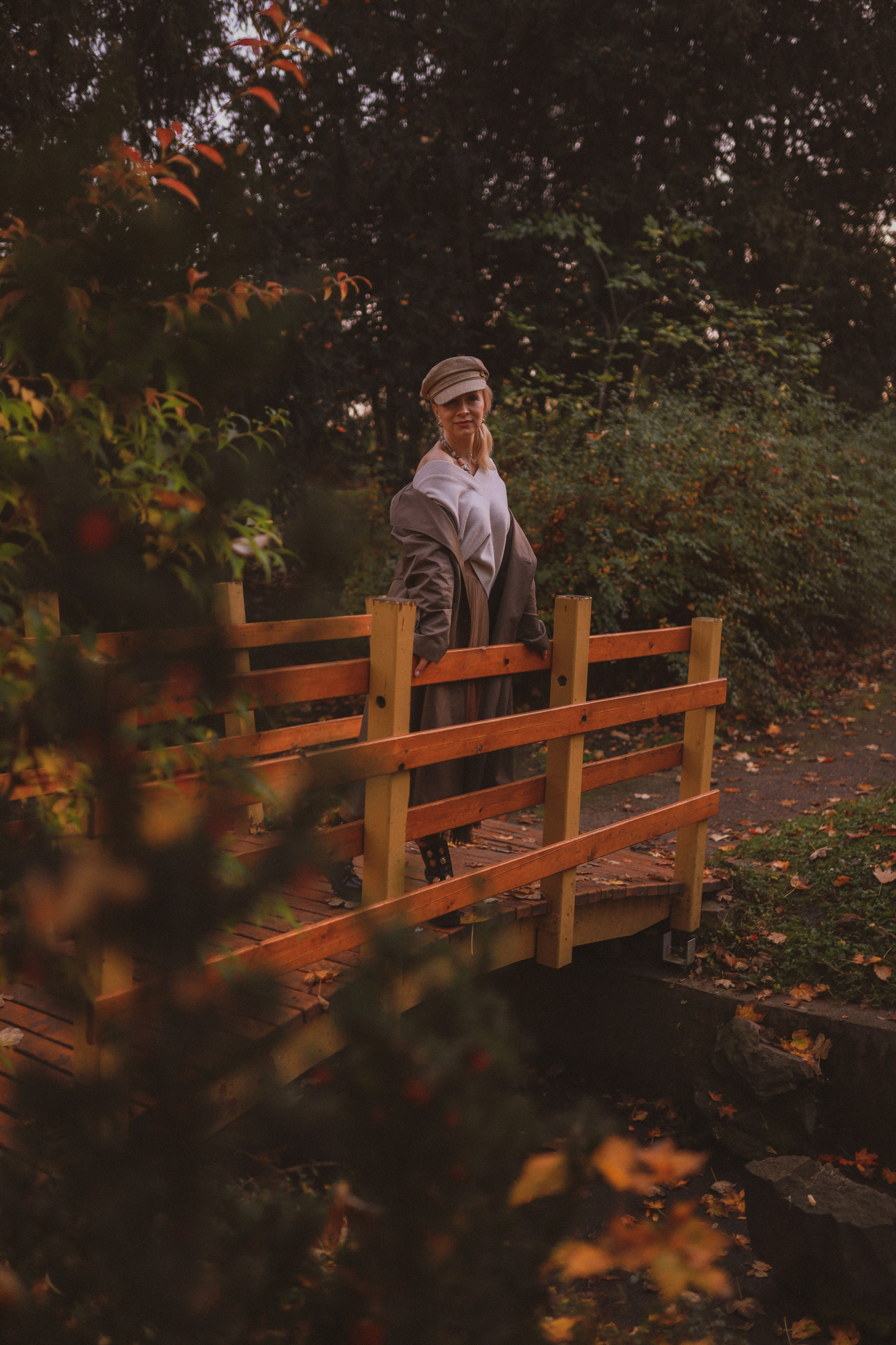 Осенняя портретная фотосессия на природе. Fotograf Praha a Plzeň. Lovestory, svatba, portrét, rodinné focení