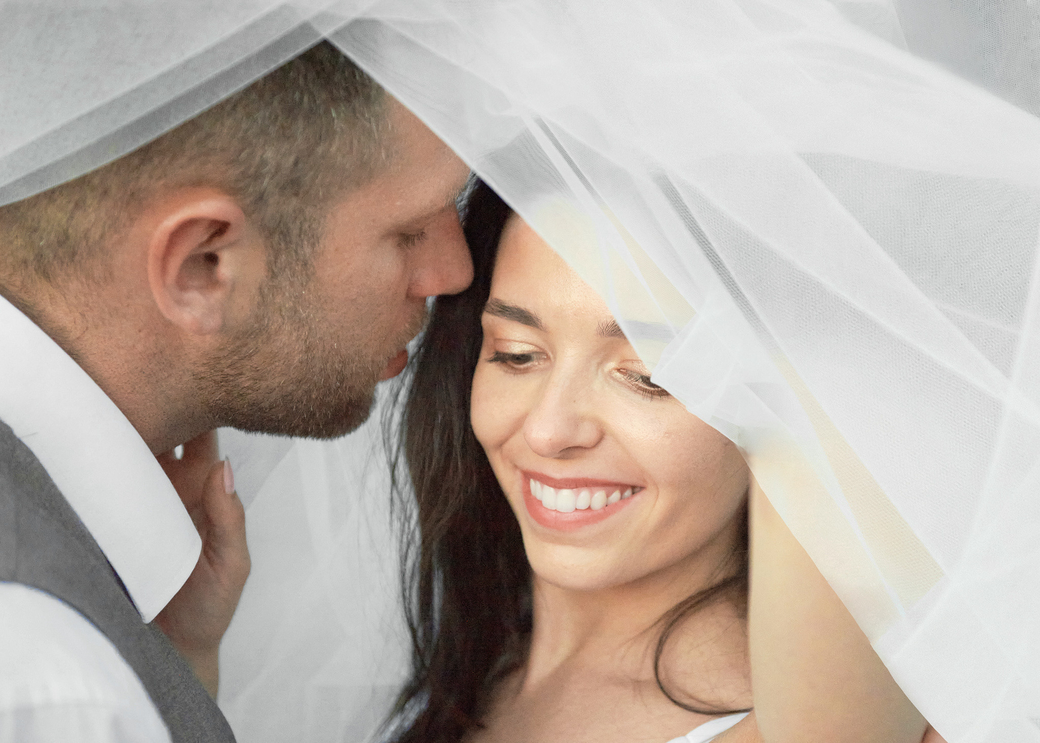 Wedding in mountains. Calgary wedding photographer. Andrii Bielikov