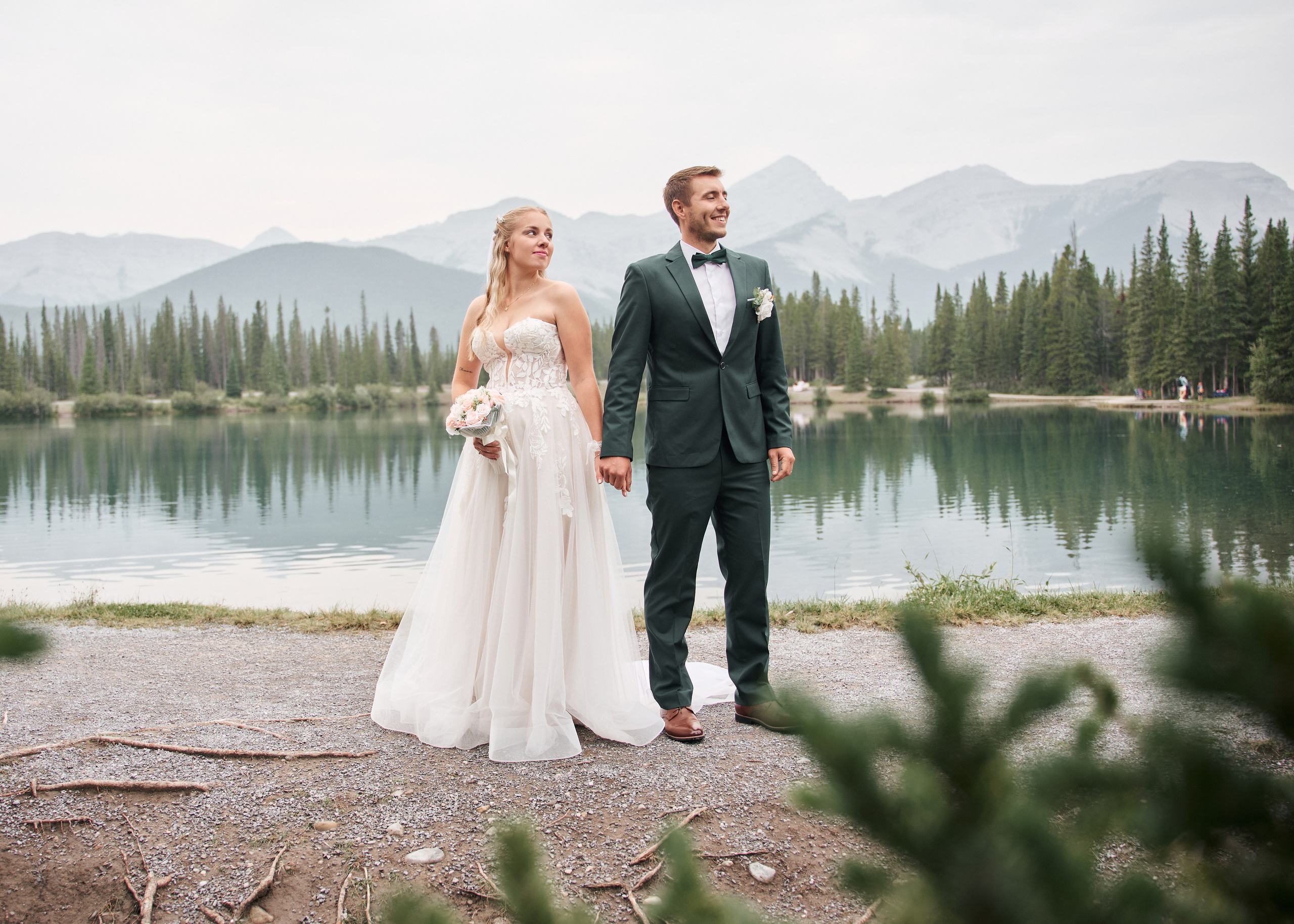 Natalie&Mat. A small, intimate wedding at Forgetmenot Lake, Kananaskis Park. Calgary wedding photographer. Andrii Bielikov