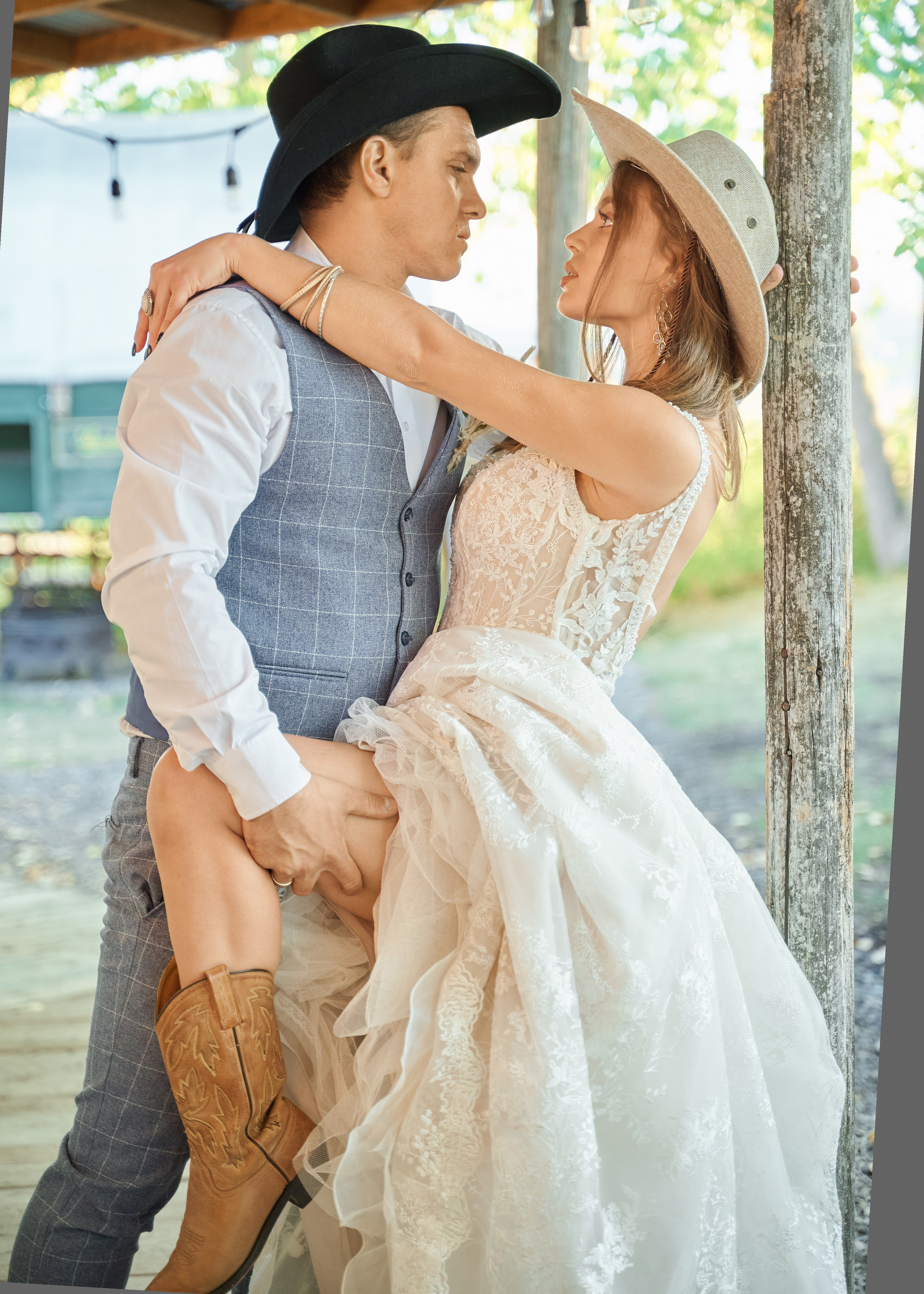 Gregory and Victoria’s Cowboy wedding. Calgary wedding photo and video. Photographer Andrii Bielikov