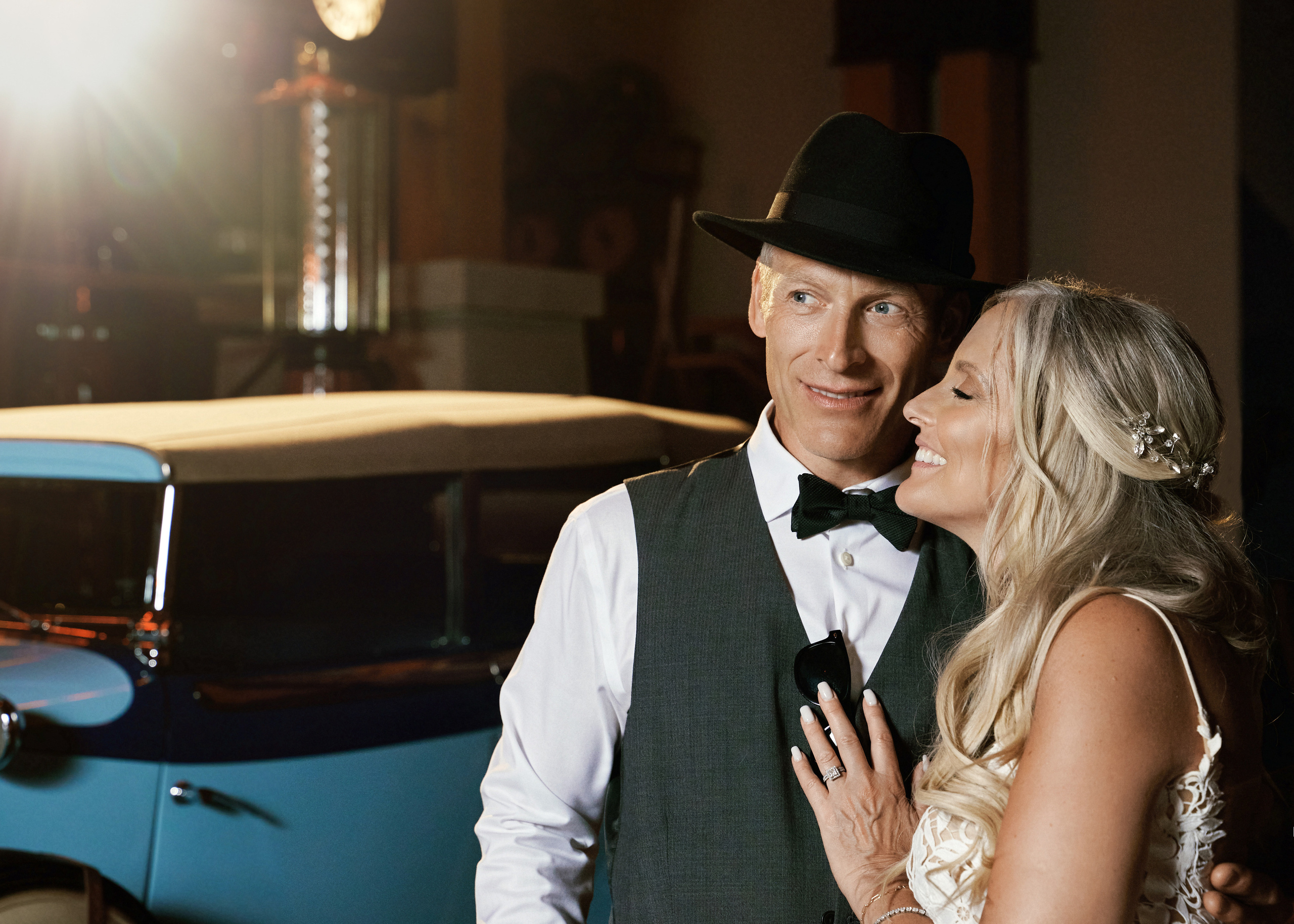 Wedding in Calgary Heritage park. Calgary wedding photographer. Andrii Bielikov