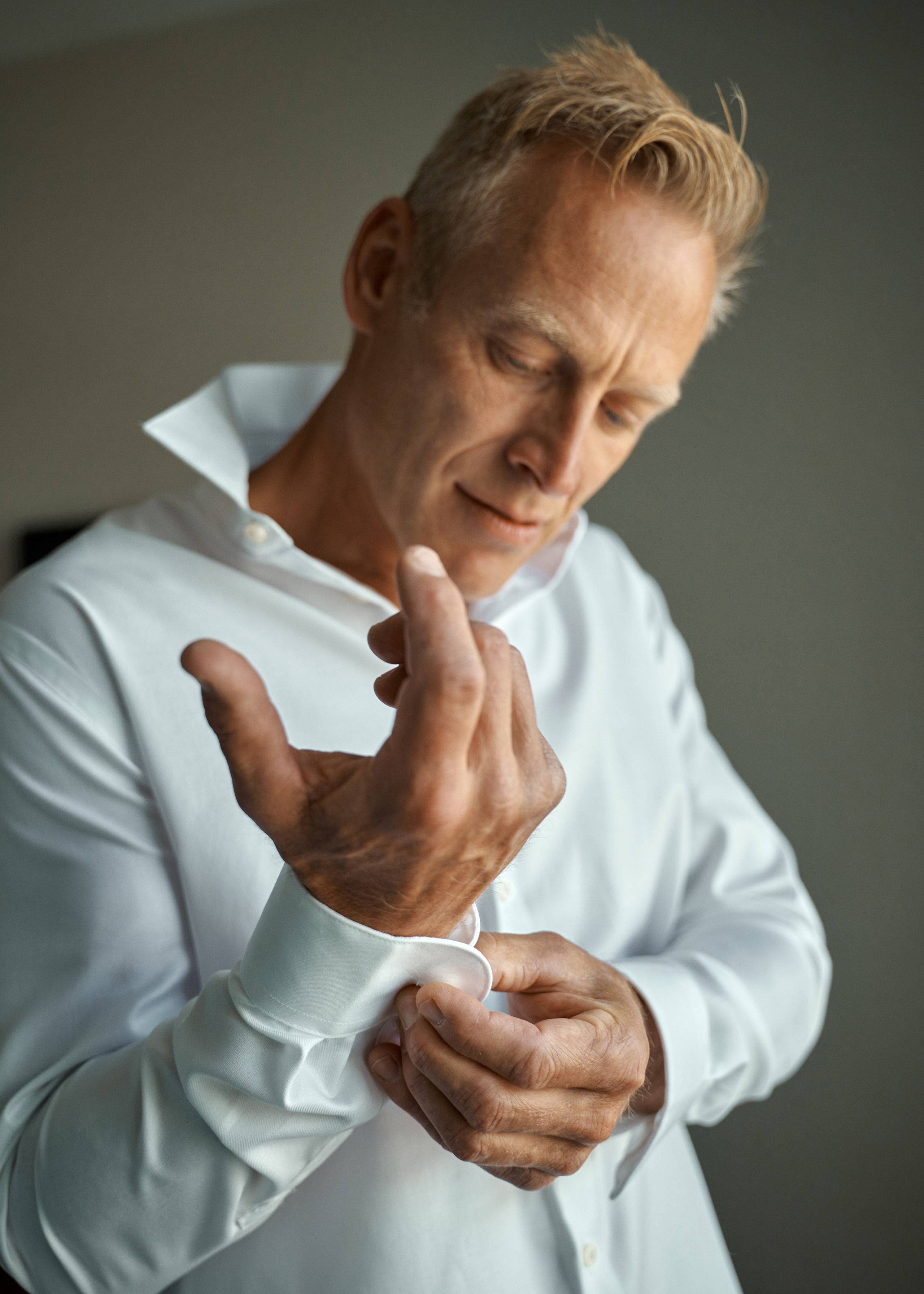 Wedding in Calgary Heritage park. Calgary wedding photographer. Andrii Bielikov