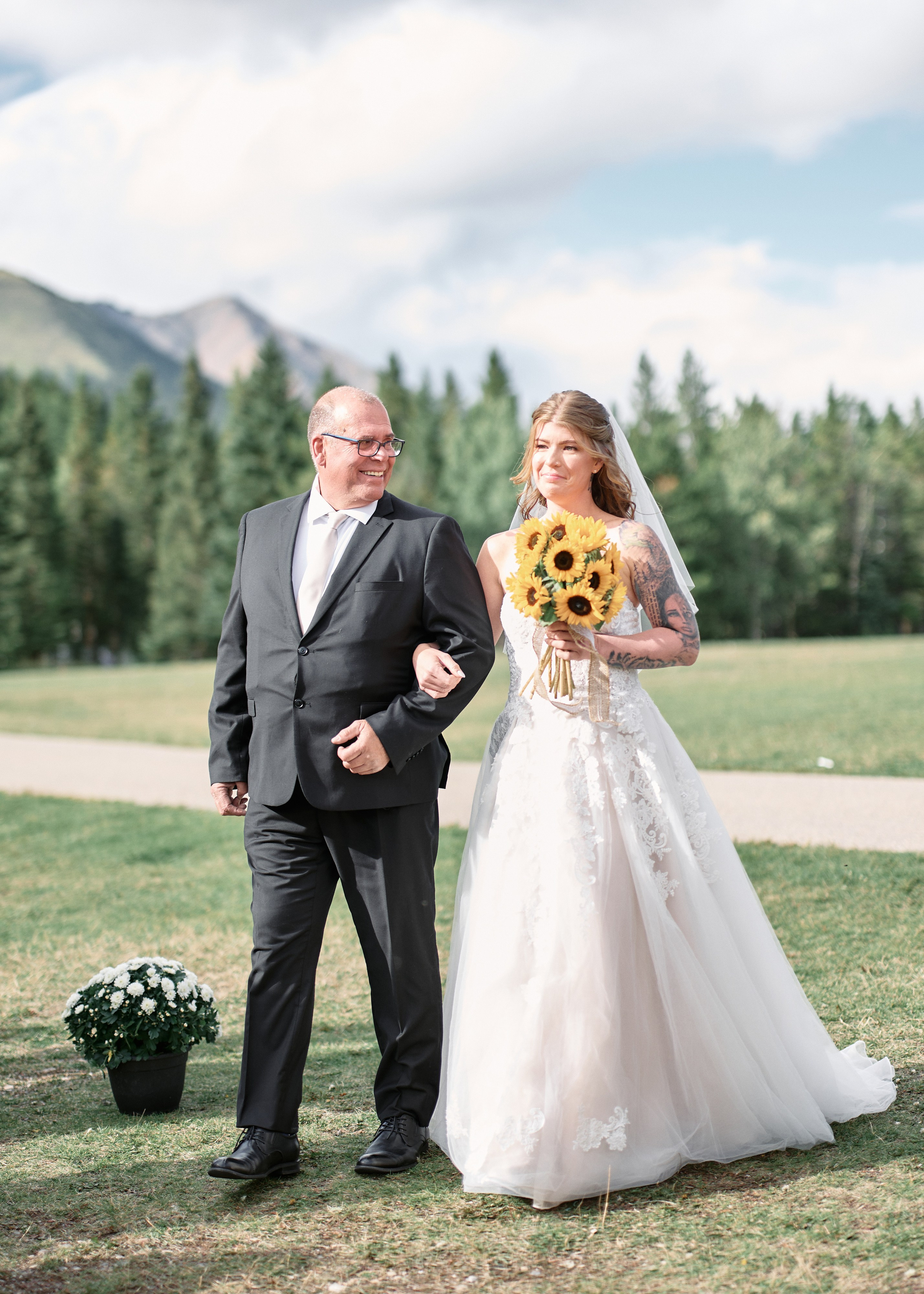 Benjamin&Courtney. Wedding in Kananaskis Park. Calgary wedding photographer. Andrii Bielikov