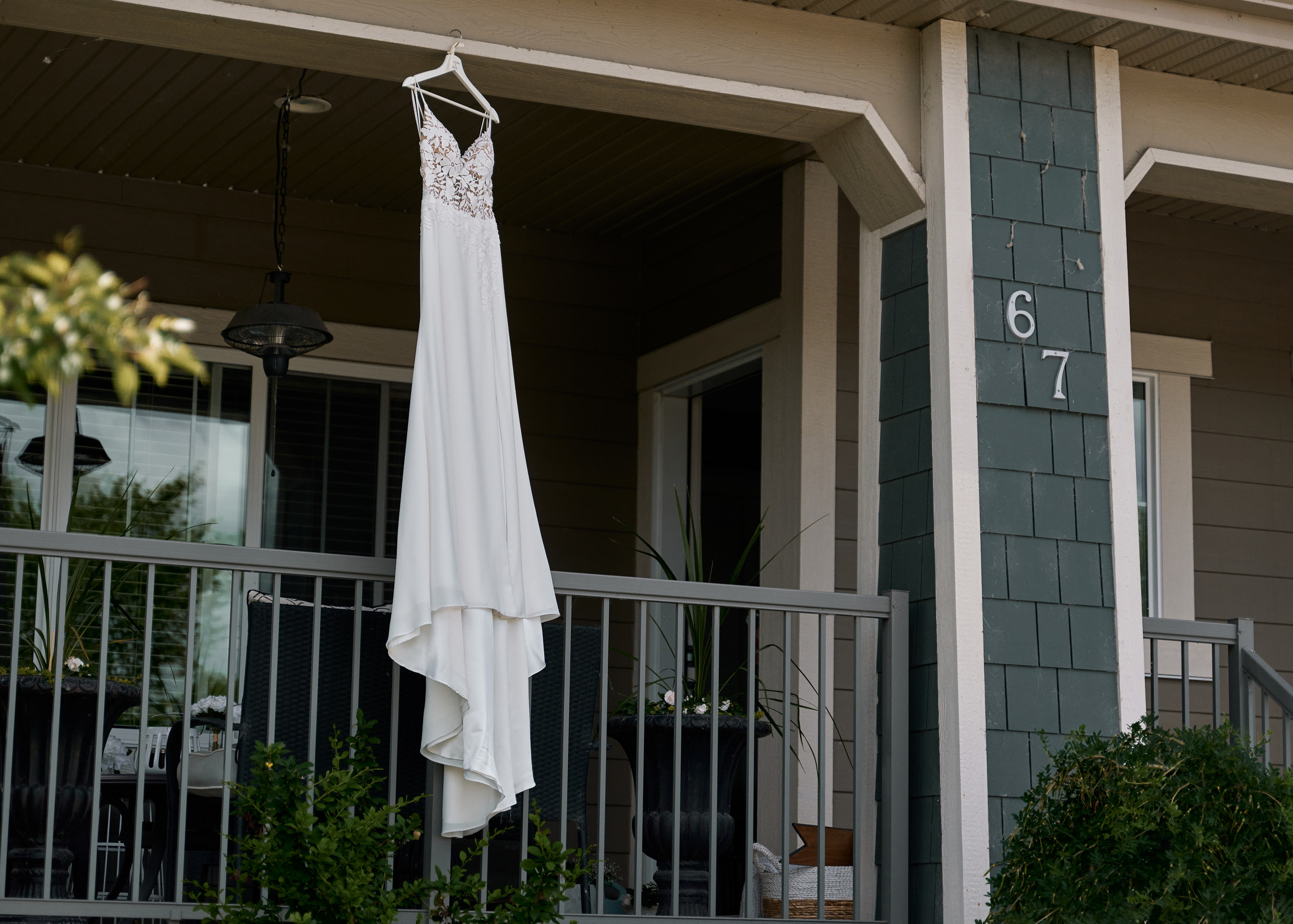 Wedding in Calgary Heritage park. Calgary wedding photographer. Andrii Bielikov