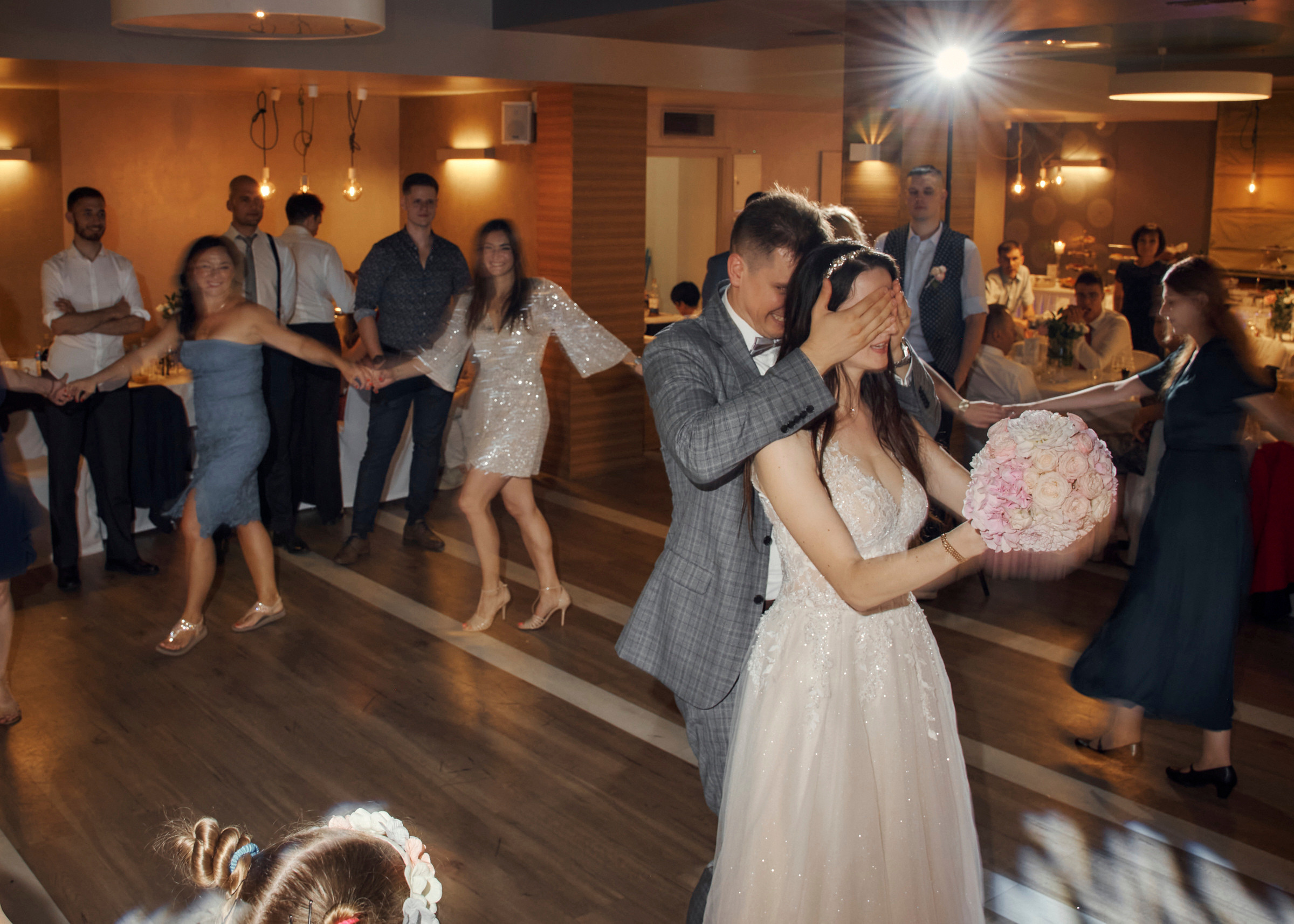 Wedding day. Calgary wedding photo and video. Photographer Andrii Bielikov