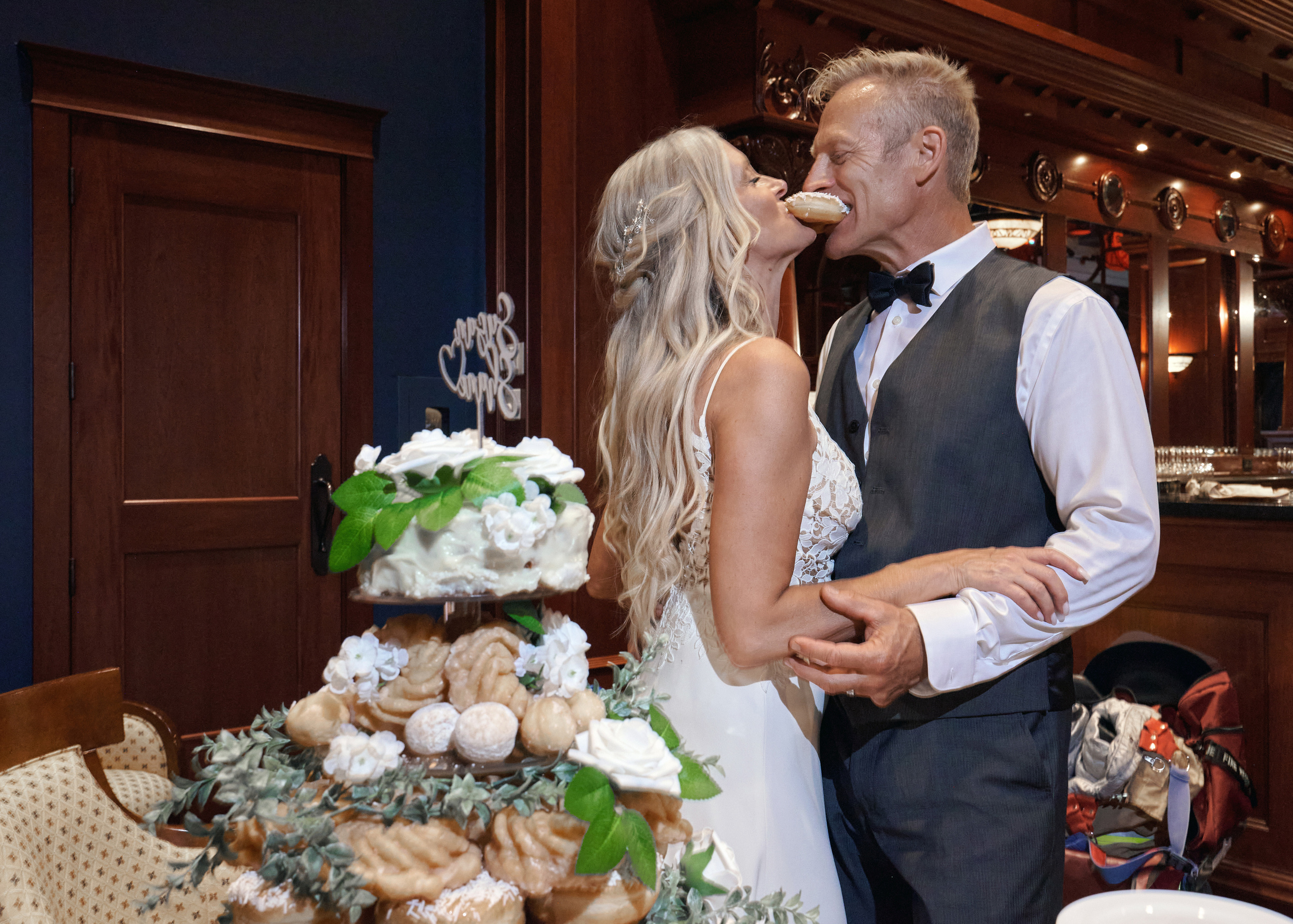 Wedding in Calgary Heritage park. Calgary wedding photographer. Andrii Bielikov