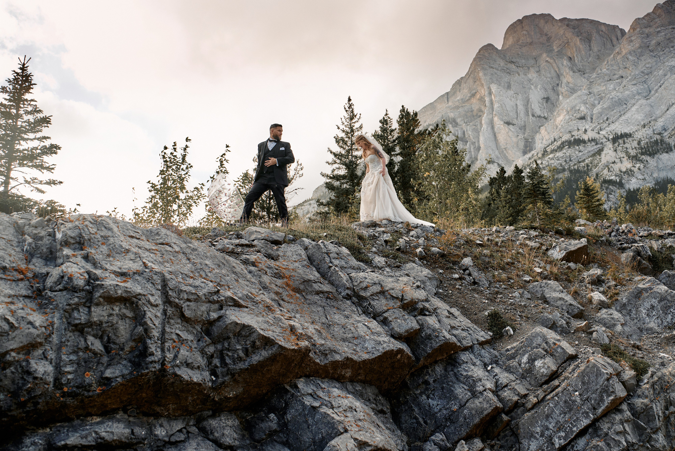 Benjamin&Courtney. Wedding in Kananaskis Park. Calgary wedding photographer. Andrii Bielikov