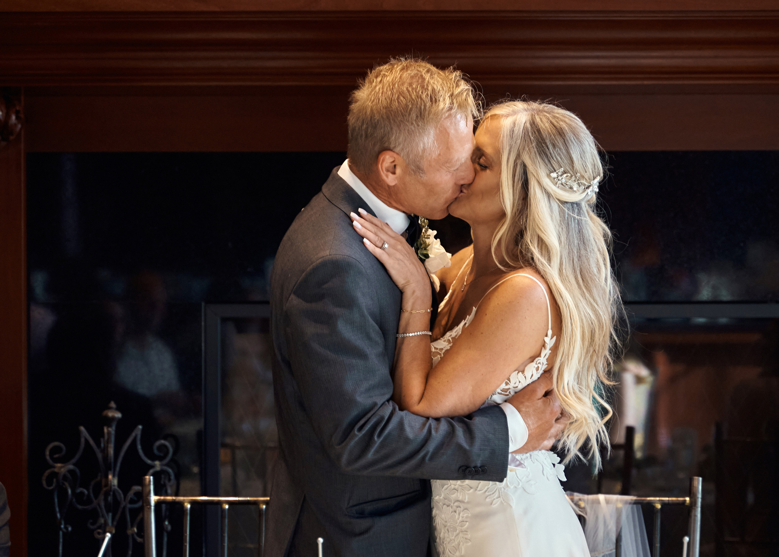 Wedding in Calgary Heritage park. Calgary wedding photographer. Andrii Bielikov