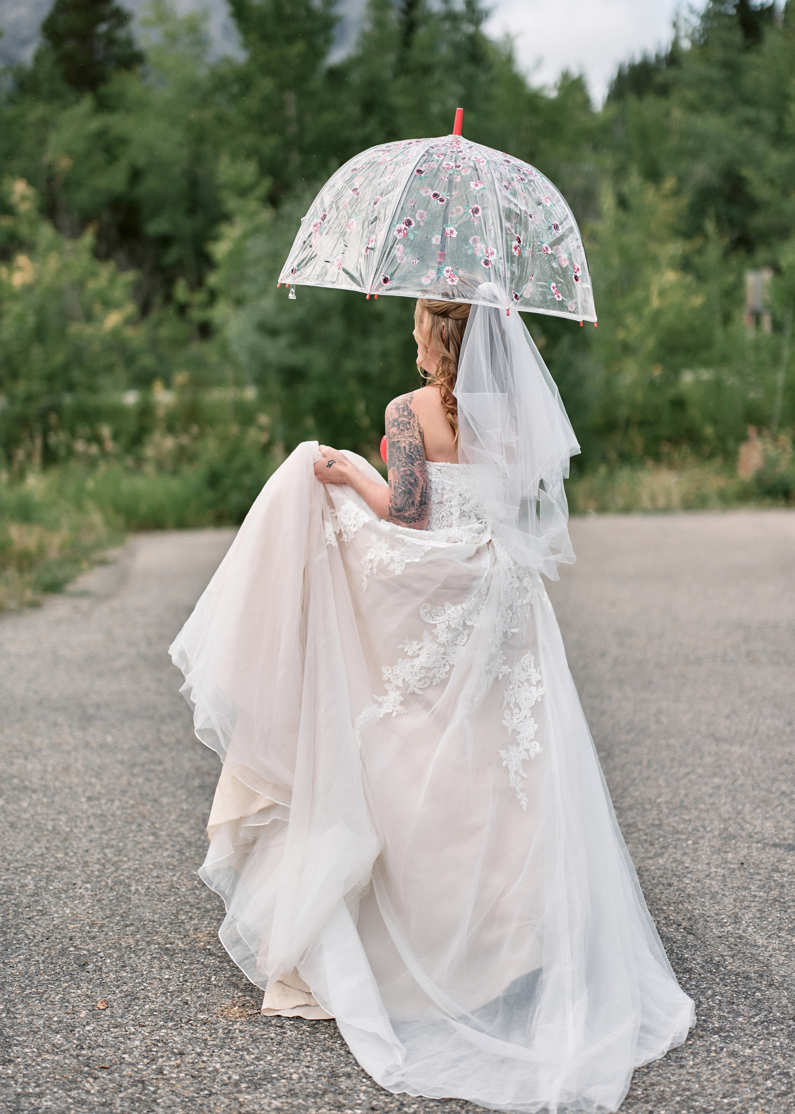 Benjamin&Courtney. Wedding in Kananaskis Park. Calgary wedding photographer. Andrii Bielikov