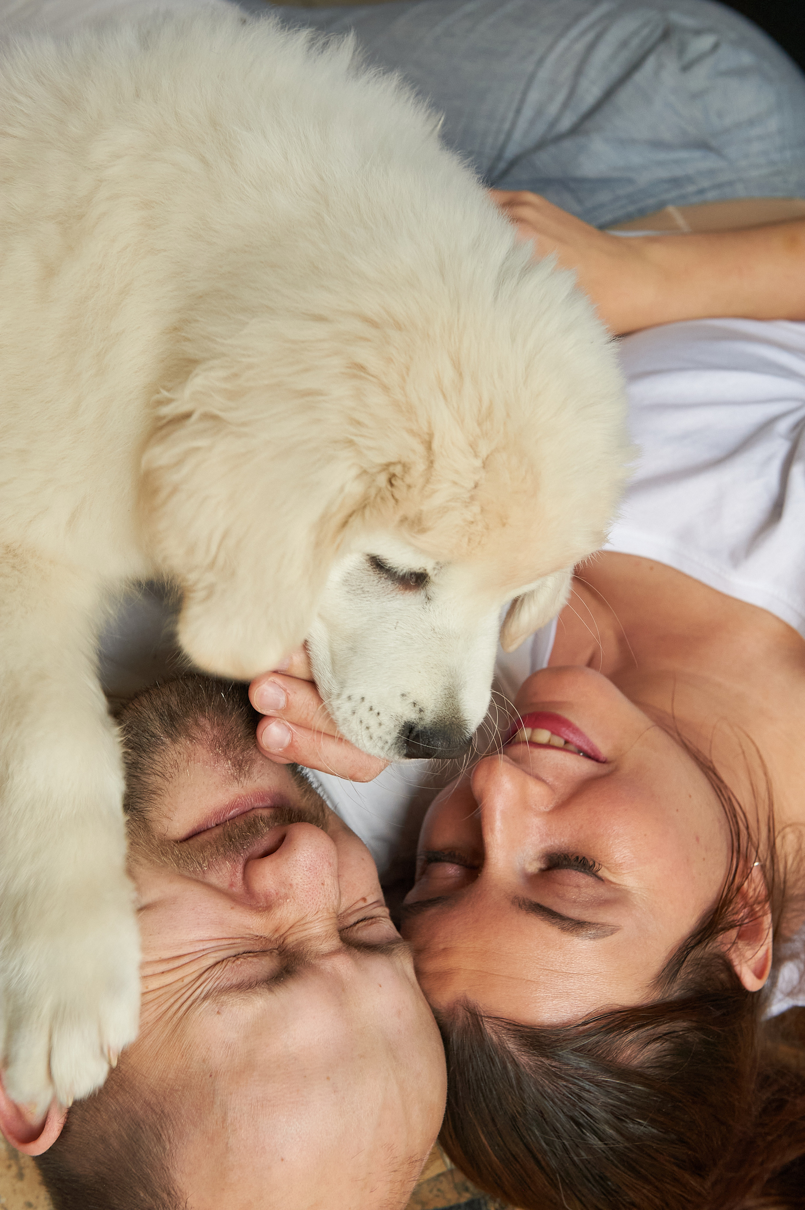 Family photo shoot. Calgary wedding photographer. Andrii Bielikov