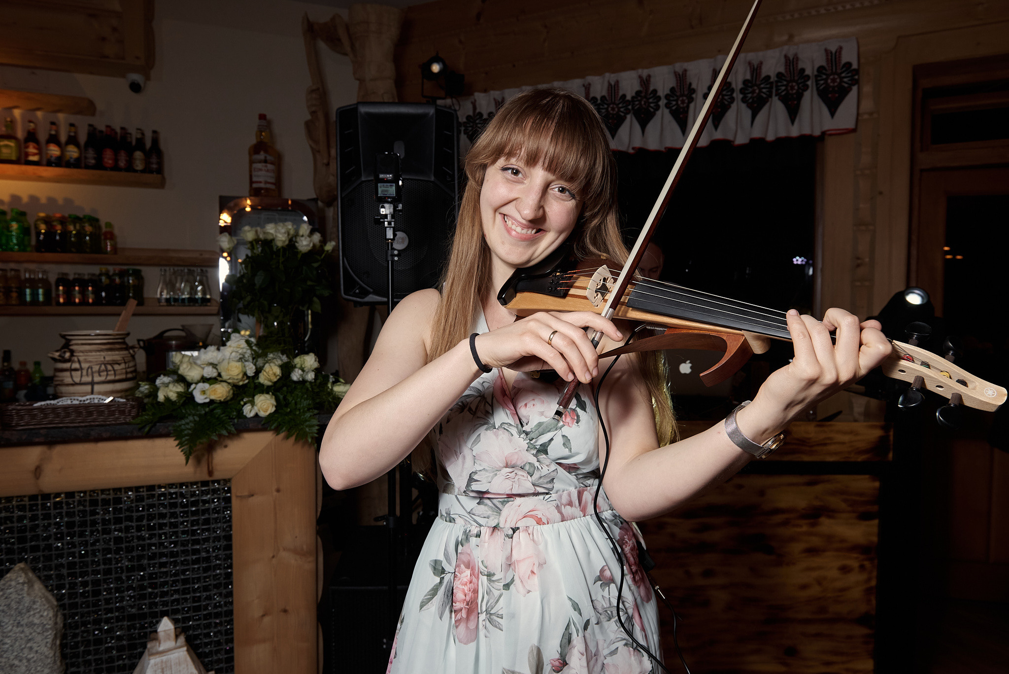 Wedding in mountains. Calgary wedding photographer. Andrii Bielikov