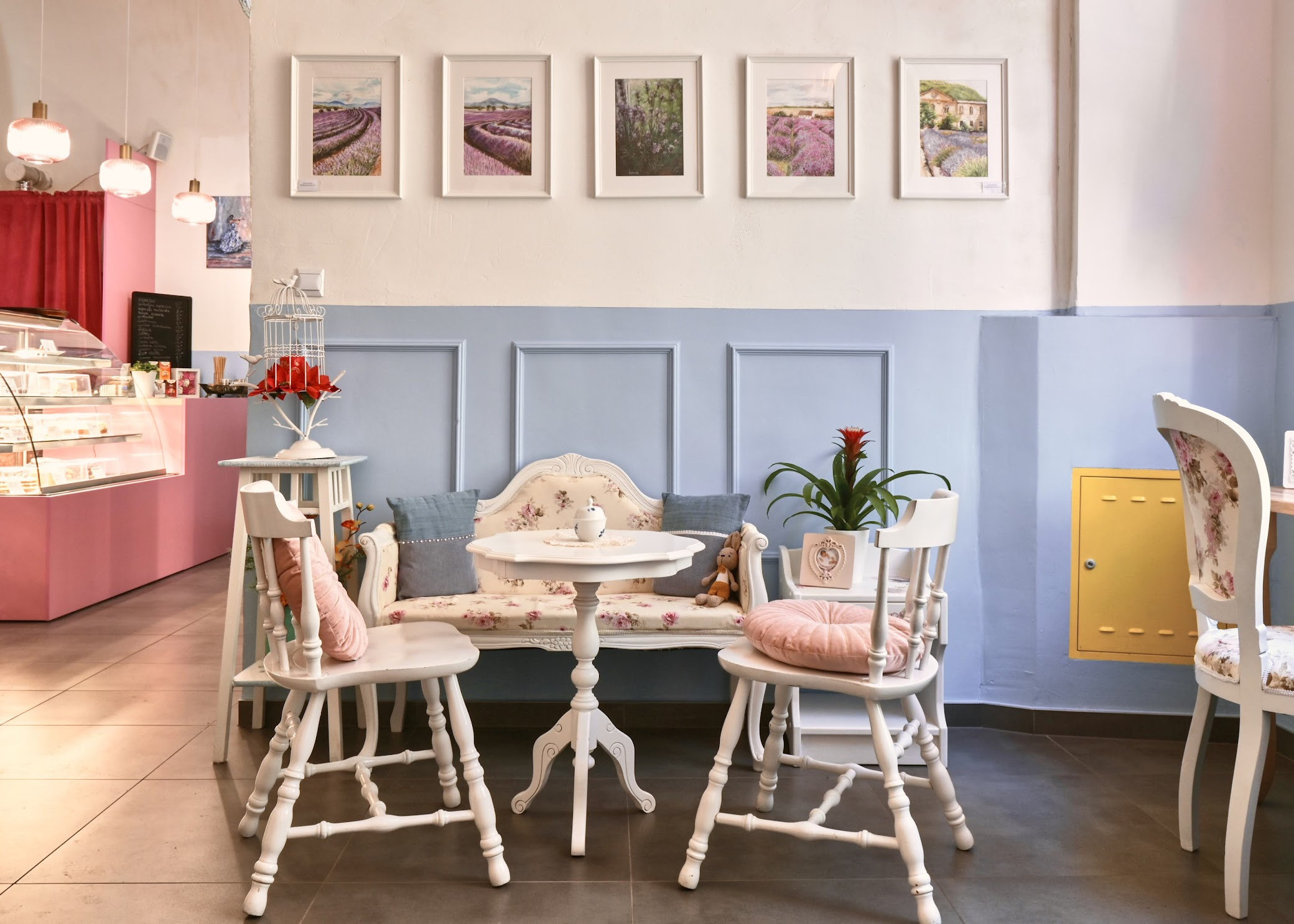 Interiors. Calgary wedding photographer. Andrii Bielikov